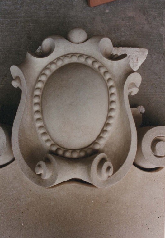 Architectural Shield Mold For Concrete And Plaster