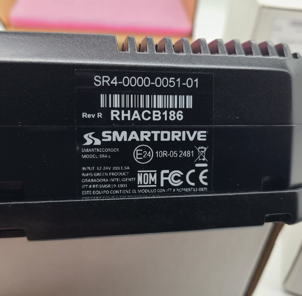 Omnitracs SmartDrive SmartRecorder4 Kit (SR4 Controller, Sensor, Cameras Keypad)