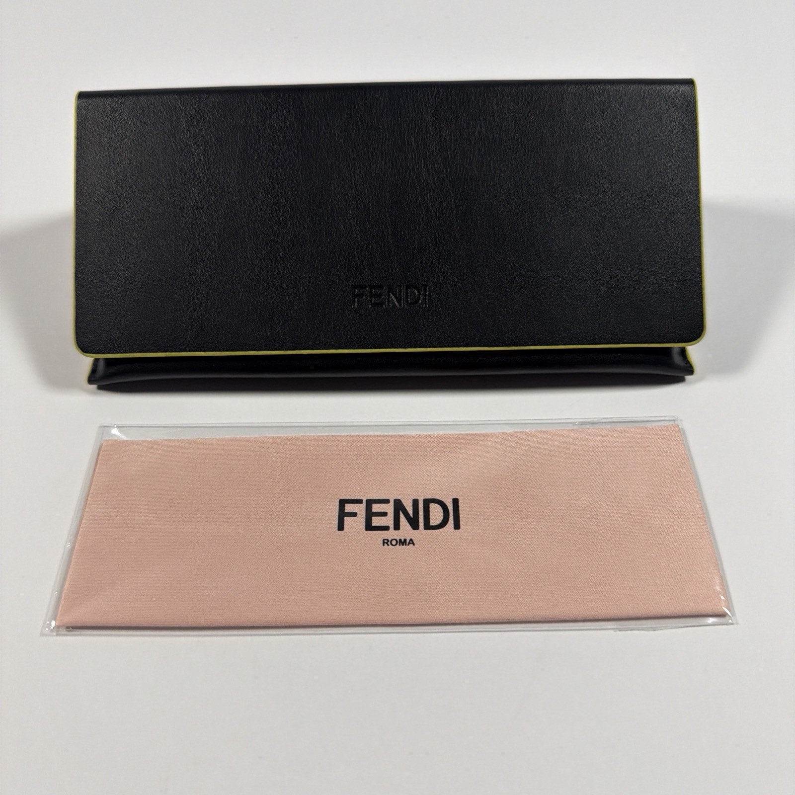 New Fendi Eyeglasses Magnetic Case With Cloth Black Small