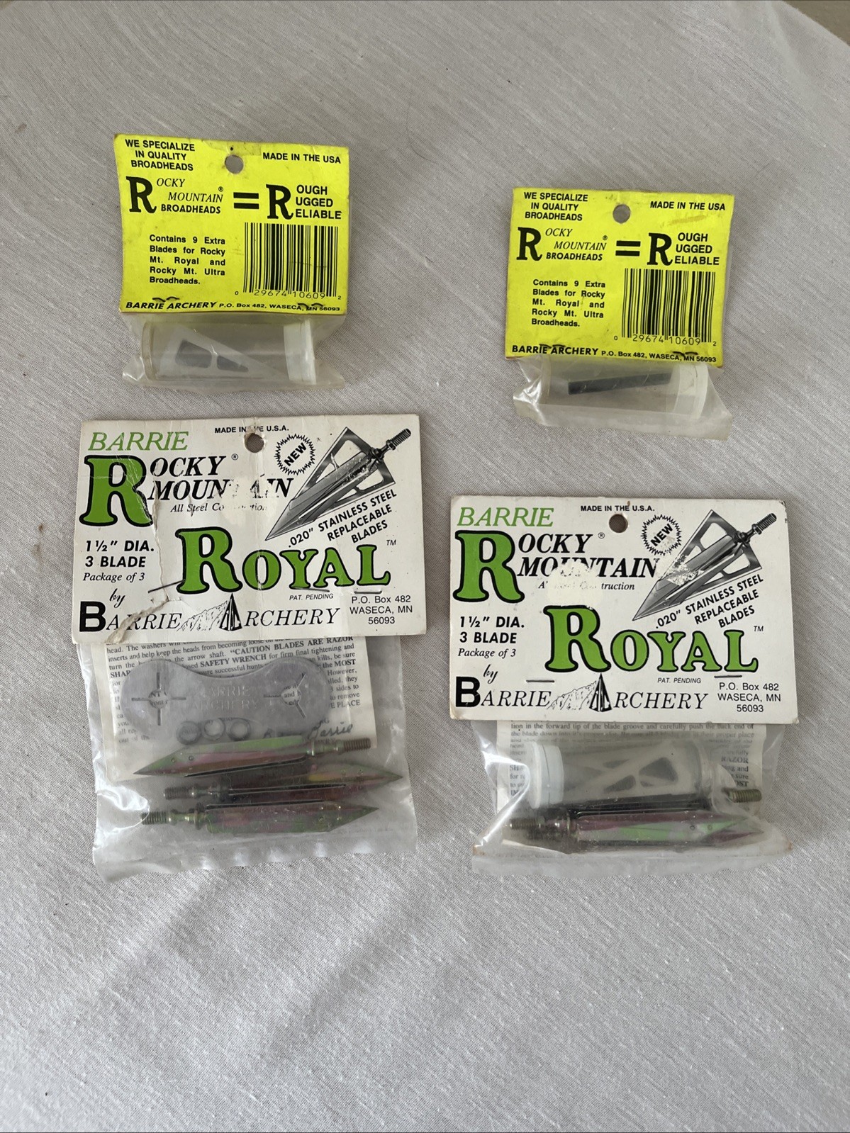 6 Rocky Mountain Broadheads And Extra Pack Of Blades 160 Gr