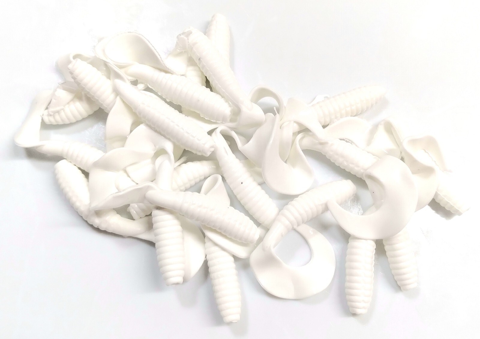 20ct - 2" WHITE Twister Curly Tail Grubs Crappie Bluegill Panfish Walleye