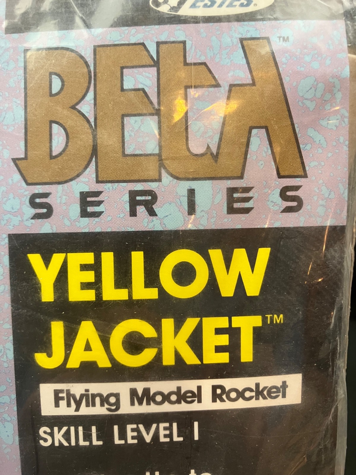 BETA Series Estes Yellow Jacket #2008 Flying model Rocket Kit - Sealed