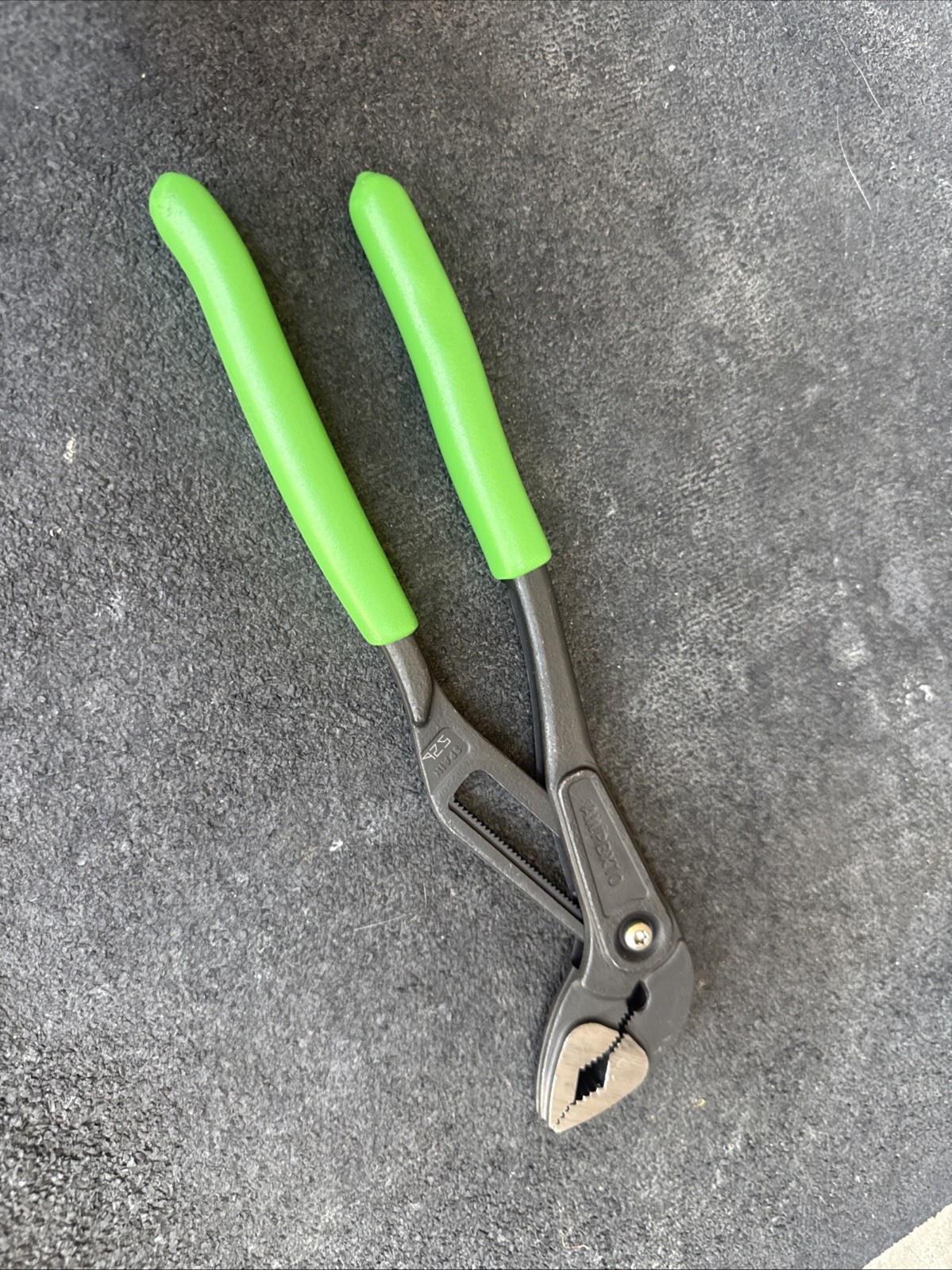 For Snap-on Tools NEW 10” Adjustable GREEN Soft Grip Water Pump Pliers AWPBX10G