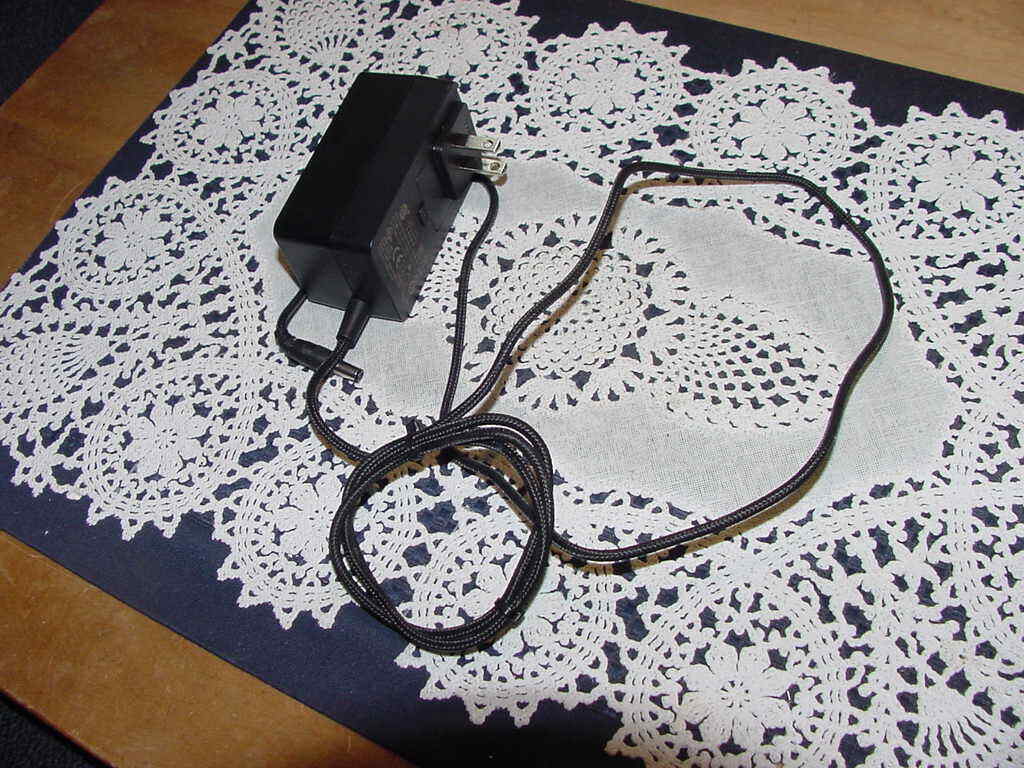 AC Switching Power Supply S030ABM1500200 100/240Vac /15V 2000mA AC Adapter USED!