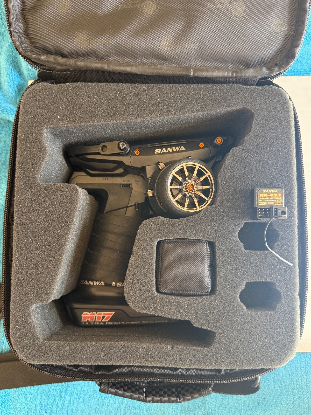 Sanwa M17 Transmitter + RX-492 Receiver – Grip Installed + Speed Mind Bag