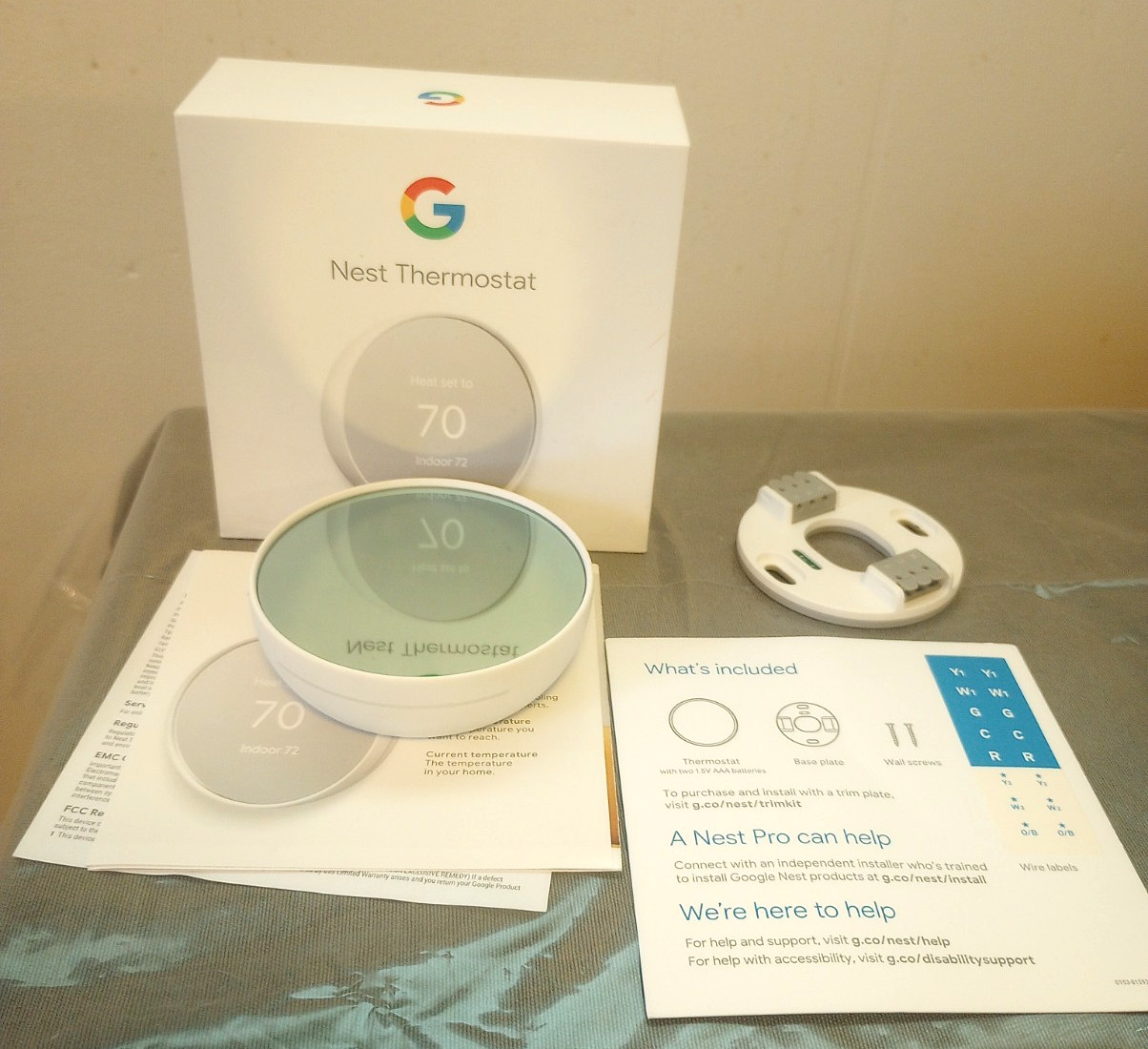 Google Nest Smart Thermostat  Model G4CVZ White Wifi App Programmable Pre-owned