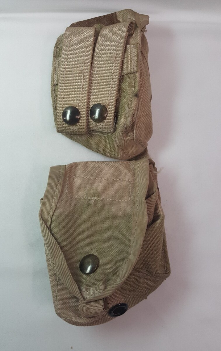 Lot of 2 GENUINE USGI MOLLE II HAND GRENADE POUCH DESERT CAMO SEE LISTING