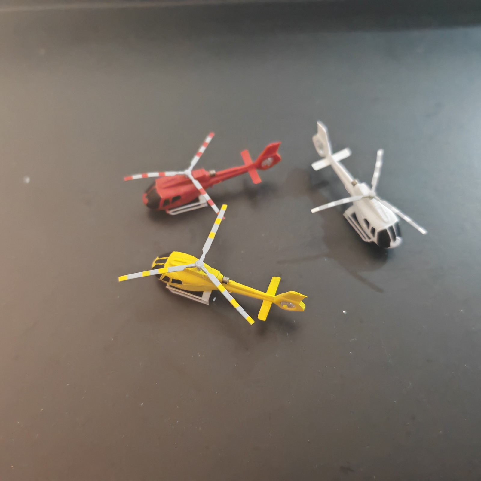 1/350/400 Eurocopter EC130 helicopter model