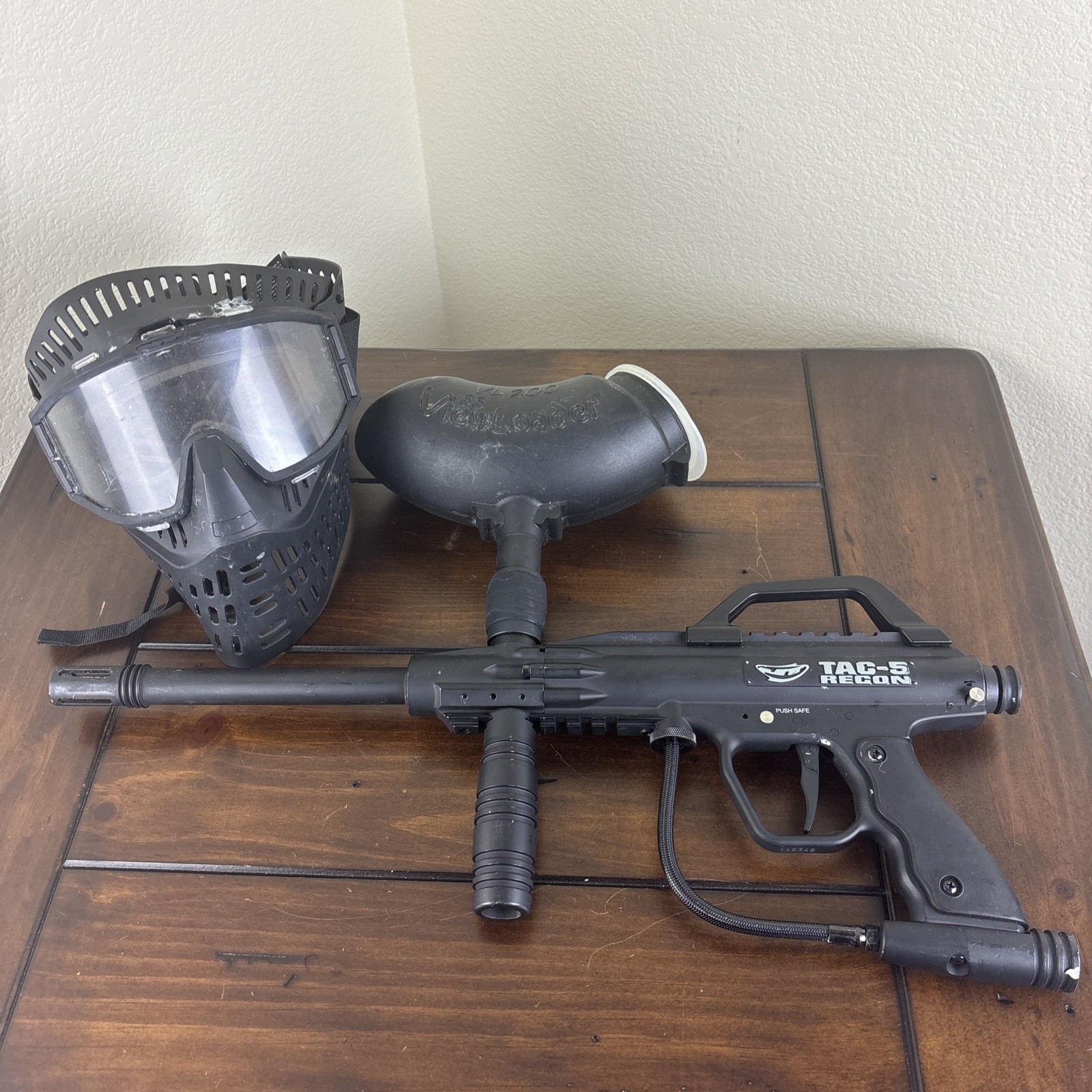 TAC-5m RECON Paintball Assault Marker Black Color- Used/Untested