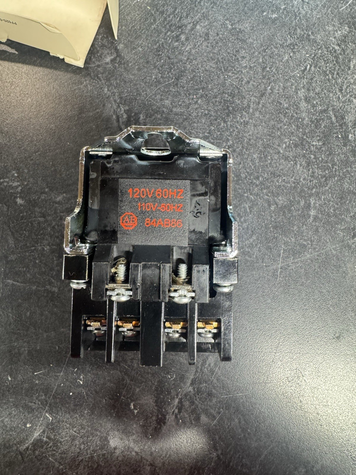 Allen-Bradley 700-N Industrial Control Relay (700-N400A1)