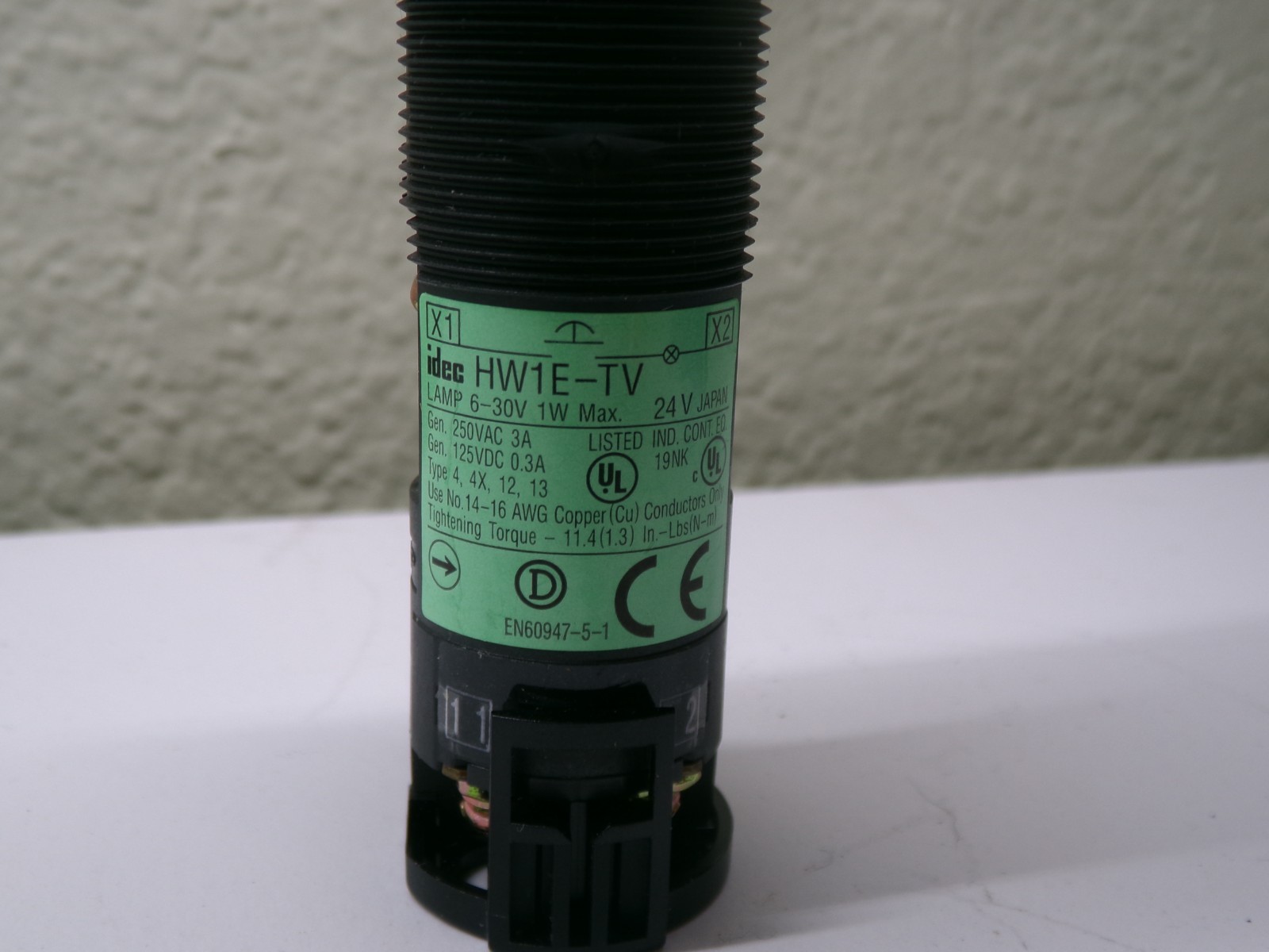 IDEC HWIE-TV EMERGENCY STOP CONTROL UNIT