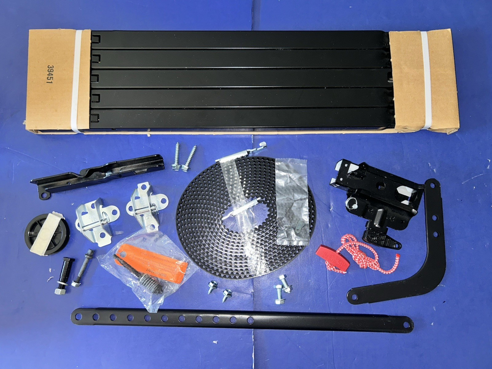 Craftsman / Chamberlain Garage Door Opener Belt & Rail Assembly 7 Ft Doors