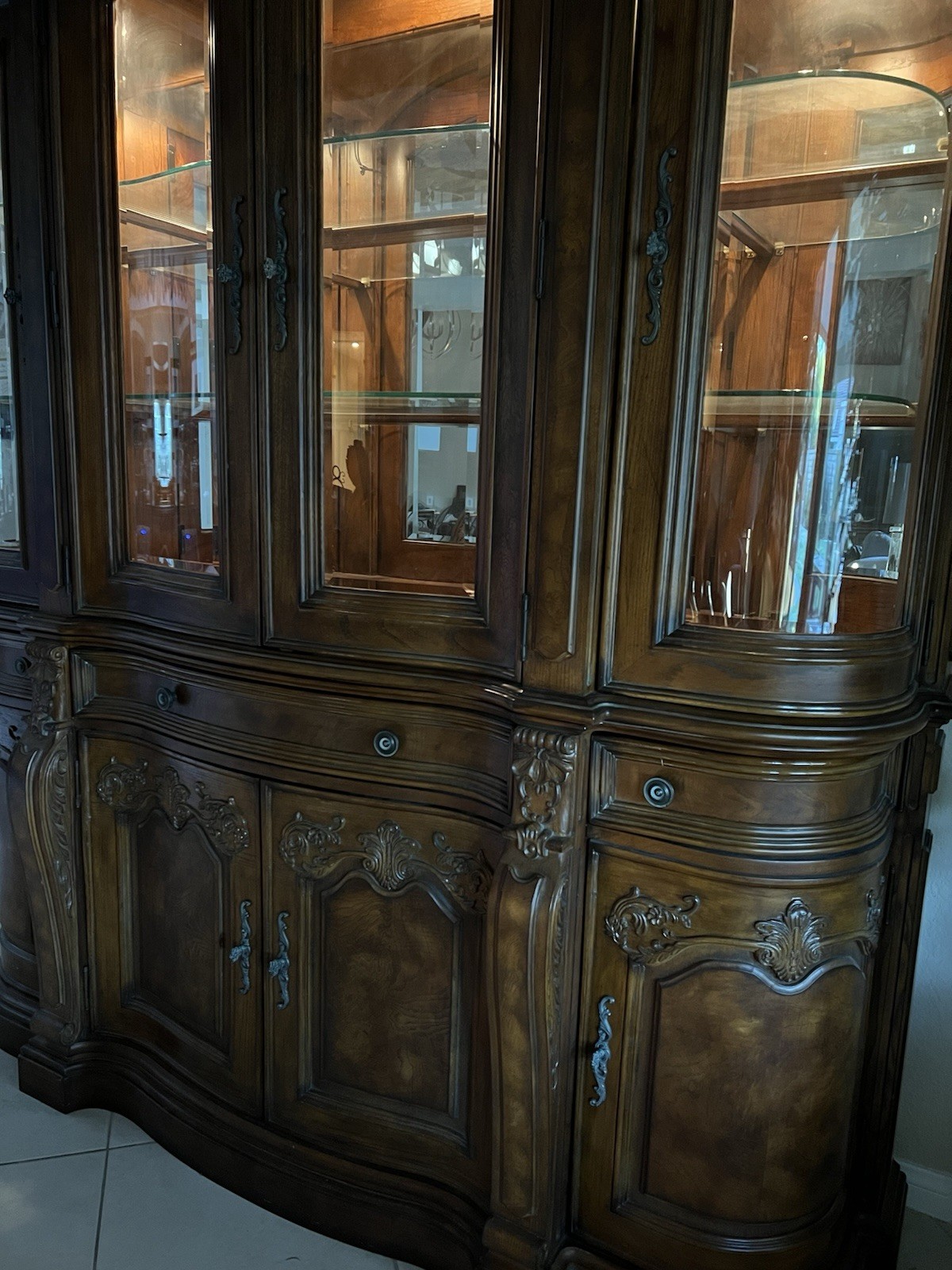 Dining Room Set Seats 8