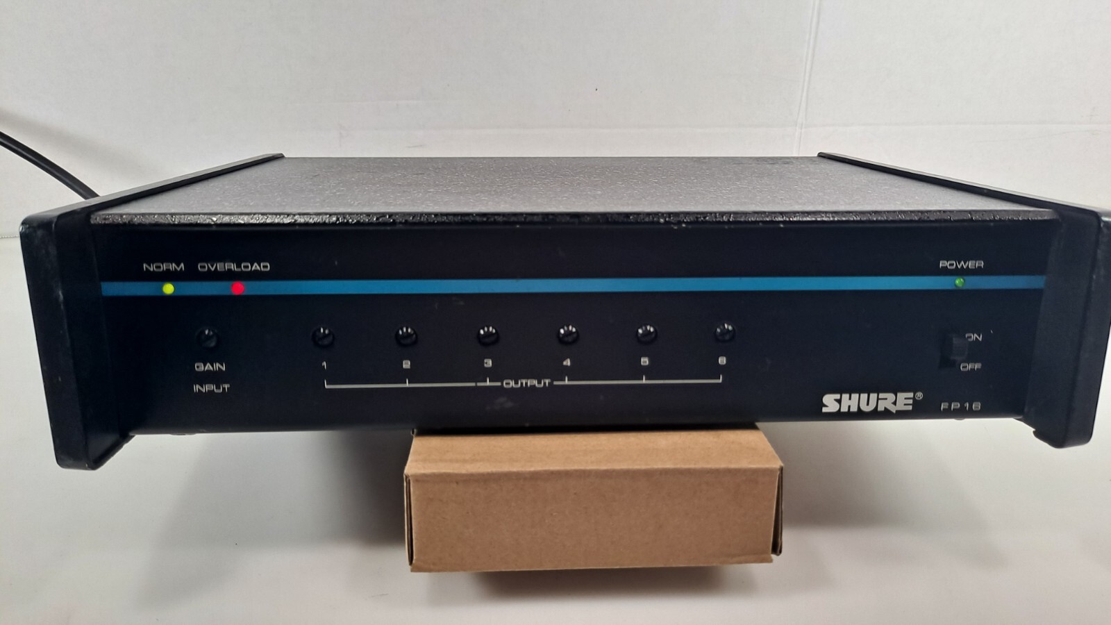 SHURE FP16 Audio Distribution Amplifier