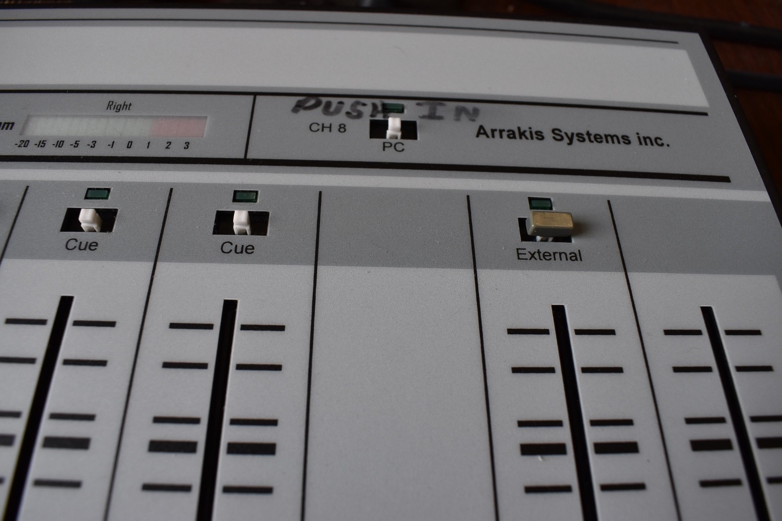 Arrakis Systems ARC-8 Mixing Board Model# ARR1404233 USED