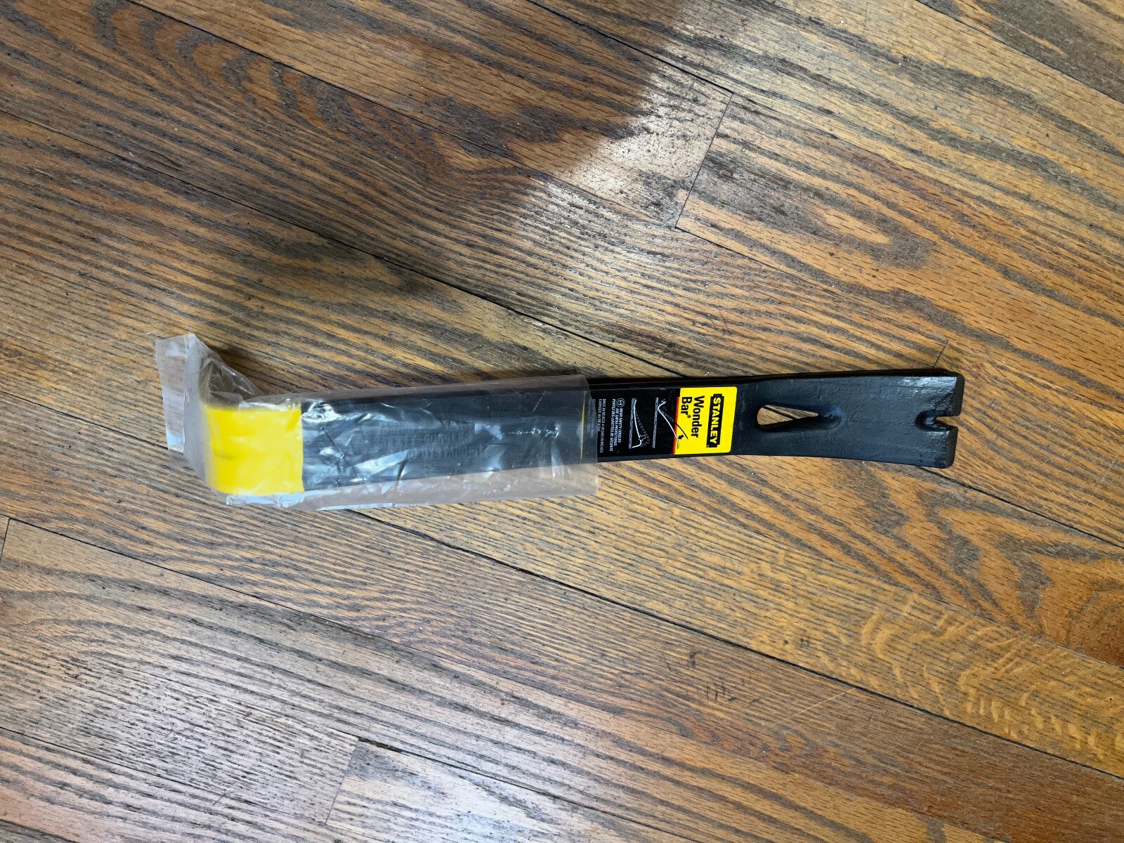 NEW STANLEY 13 in. Wonder Bar Pry Bar