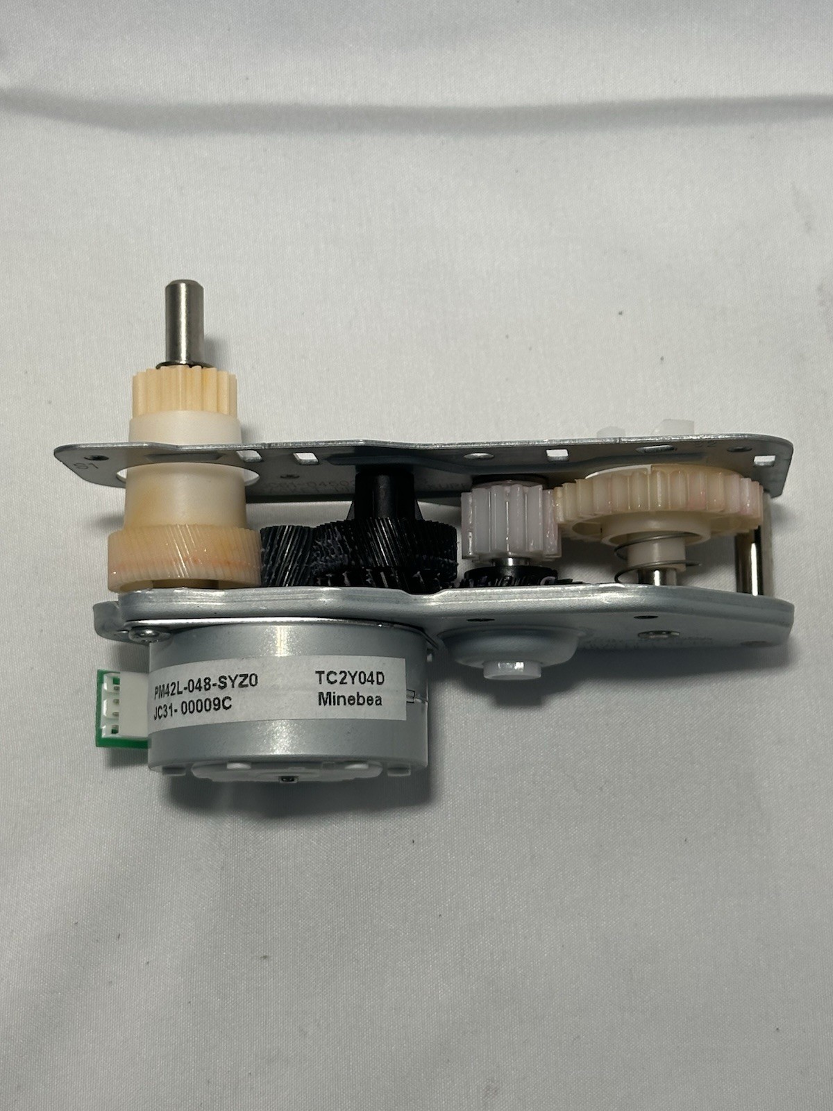 PM42L-048-SYZ0 Minebea Electronics Mat Stepper Motor Brand New