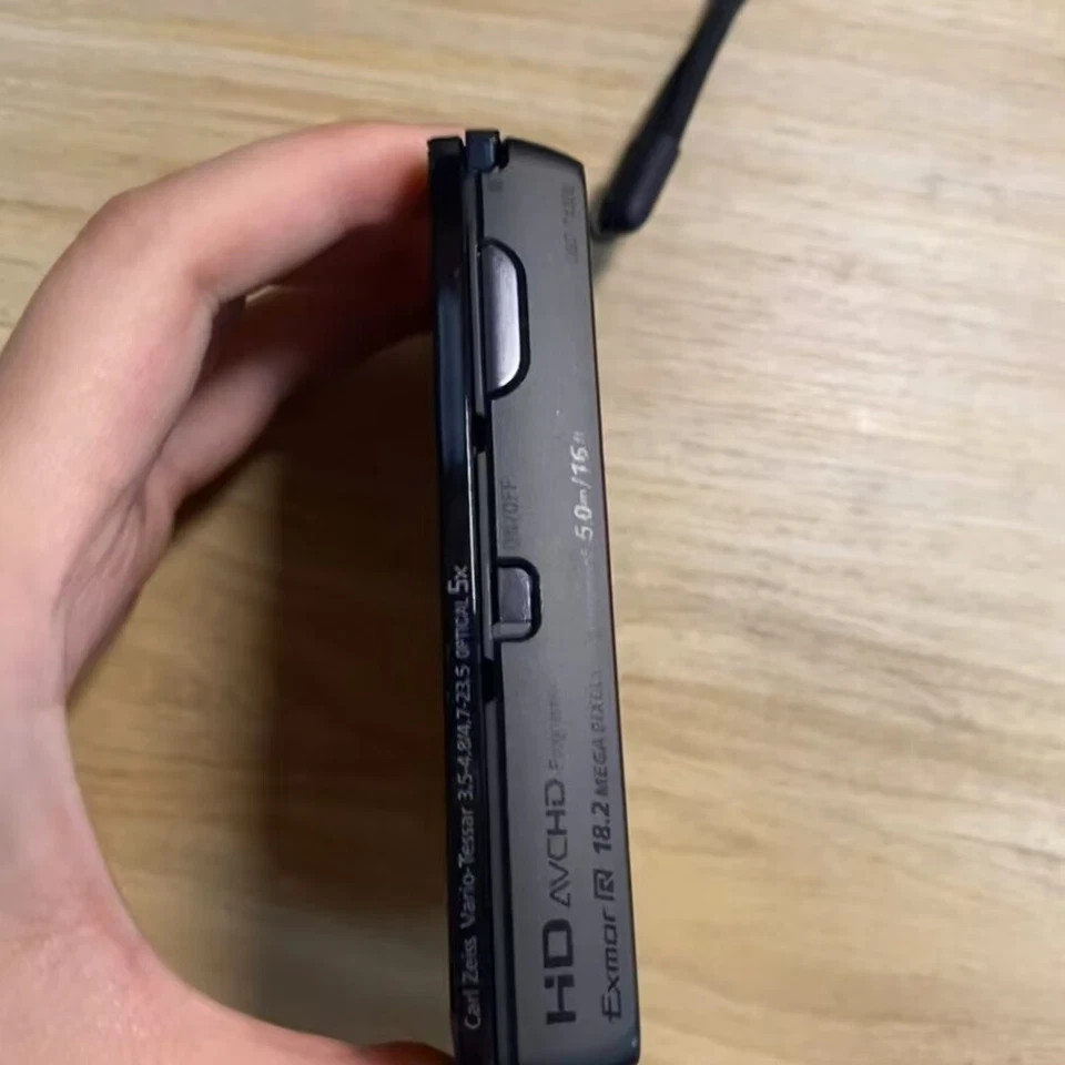 SONY Cyber Shot DSC-TX300V Black Digital Camera Waterproof 18.2MP
