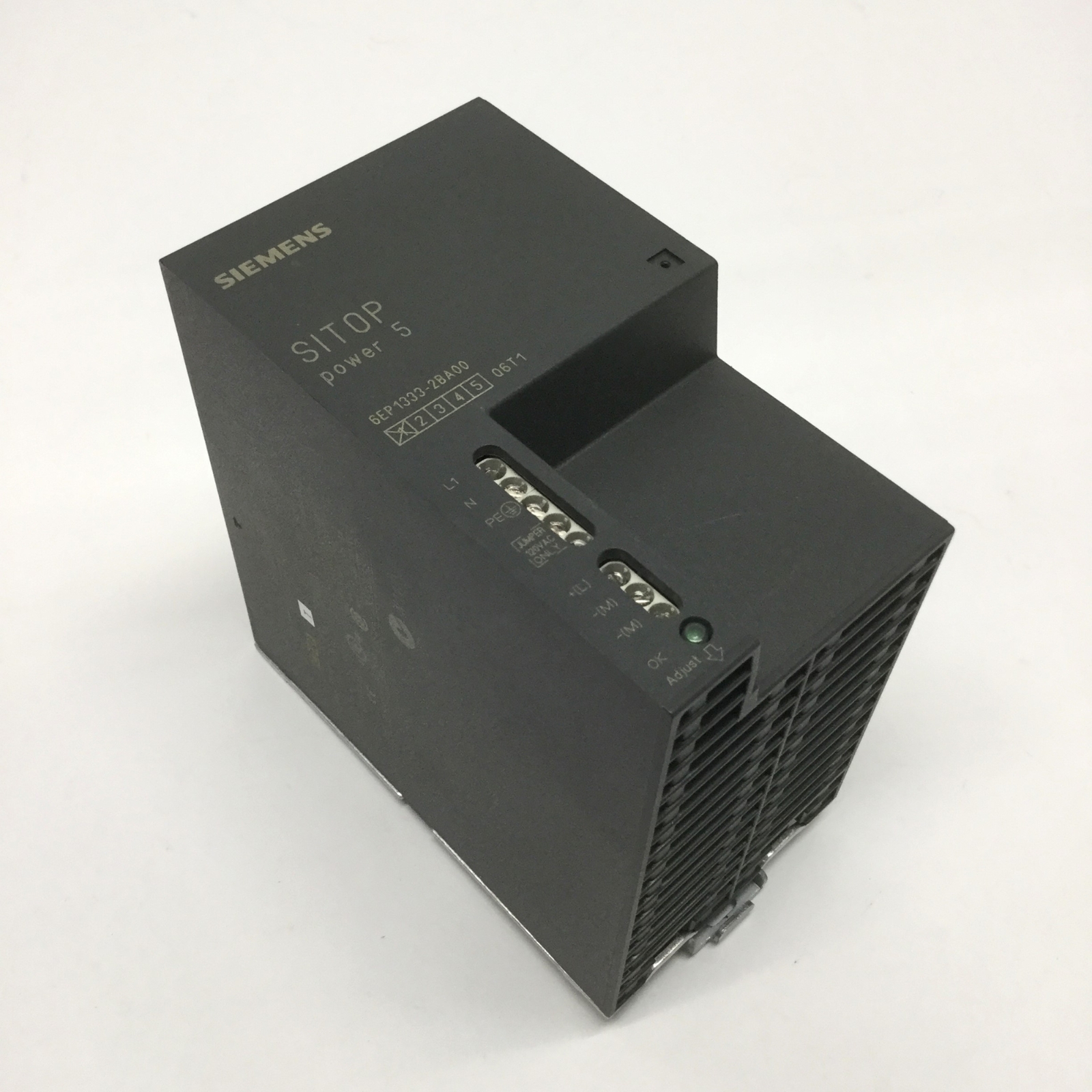 Siemens 6EP1 333-2BA00 SITOP Power 5 Supply, 230/120VAC 2.2A In, 24VDC/5A Out