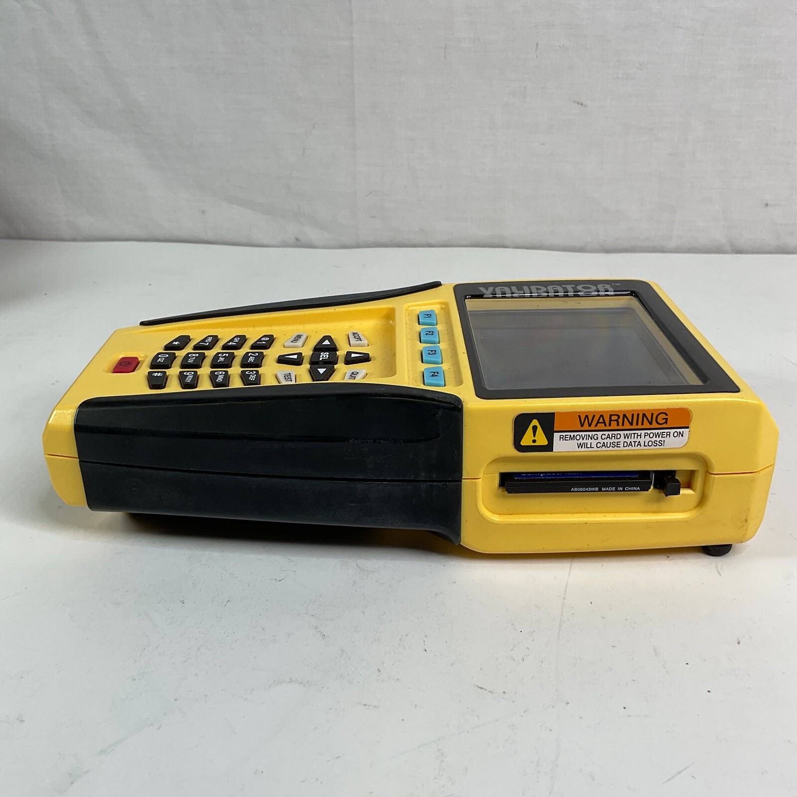 Test-Um Validator NT900 and Validator Remote NT93 Cable Tester with Carrying Bag