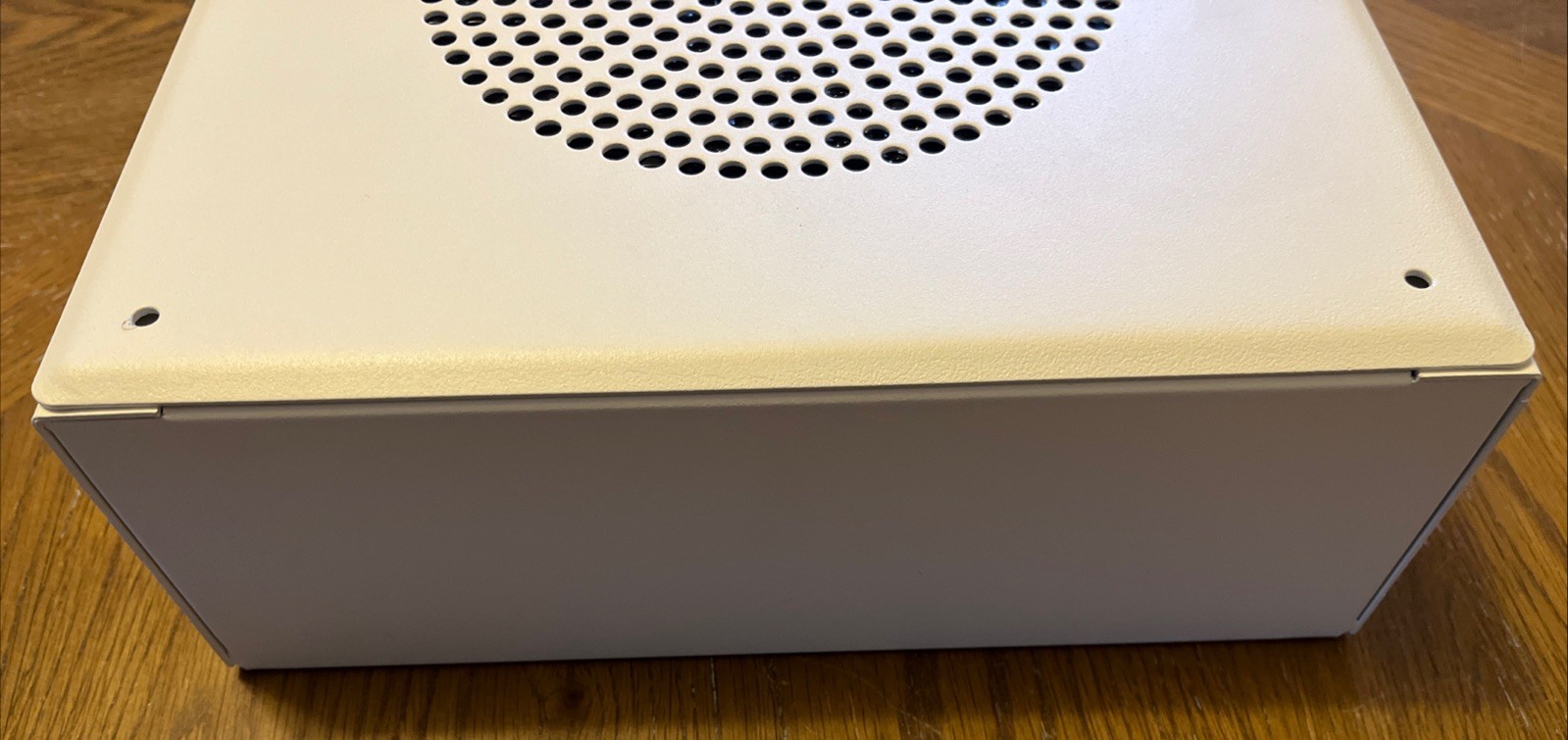 Quam QM-IP-SYS-1VP Square Wall Mount Loudspeaker w/ Digital Acoustics IP7-MSR