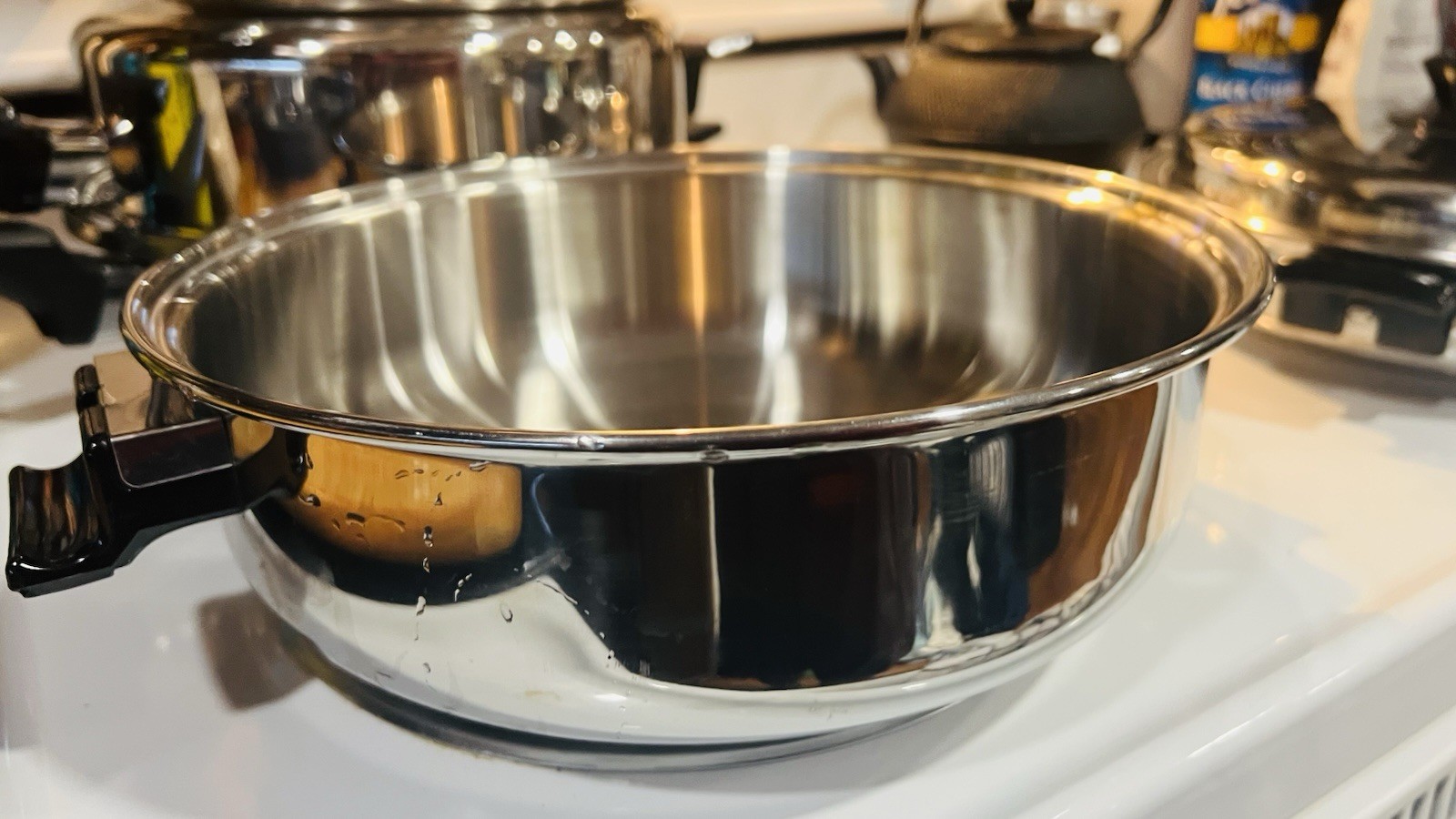 Cookware Cookbook Recipes for Broiling, Steaming, Boiling, Poaching