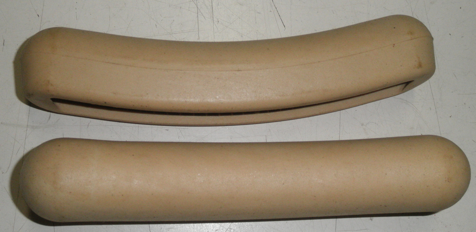 PAIR NOS 6515-00-777-7340 Cushion; Crutch MILC16671 A046 Underarm Crutch Pads...