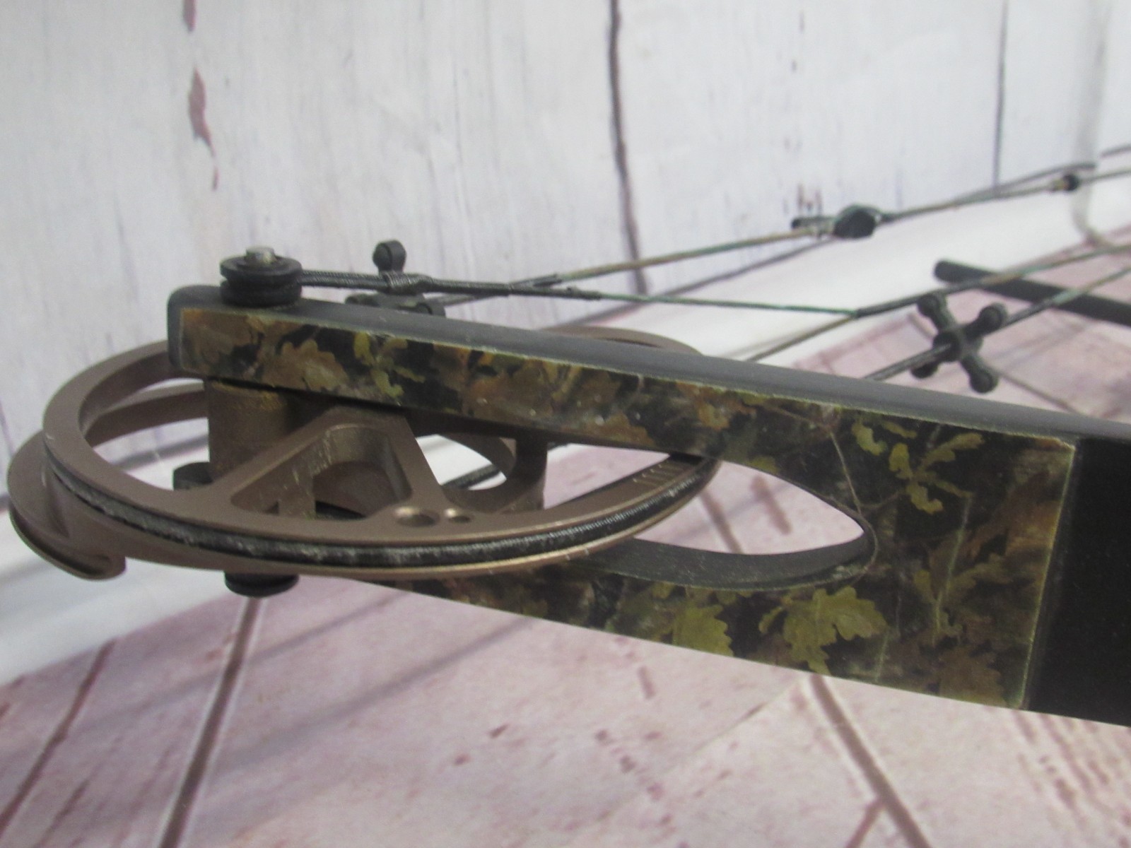 Merlin Archery Merlin XS-ALPHA Compound Right Hand Bow