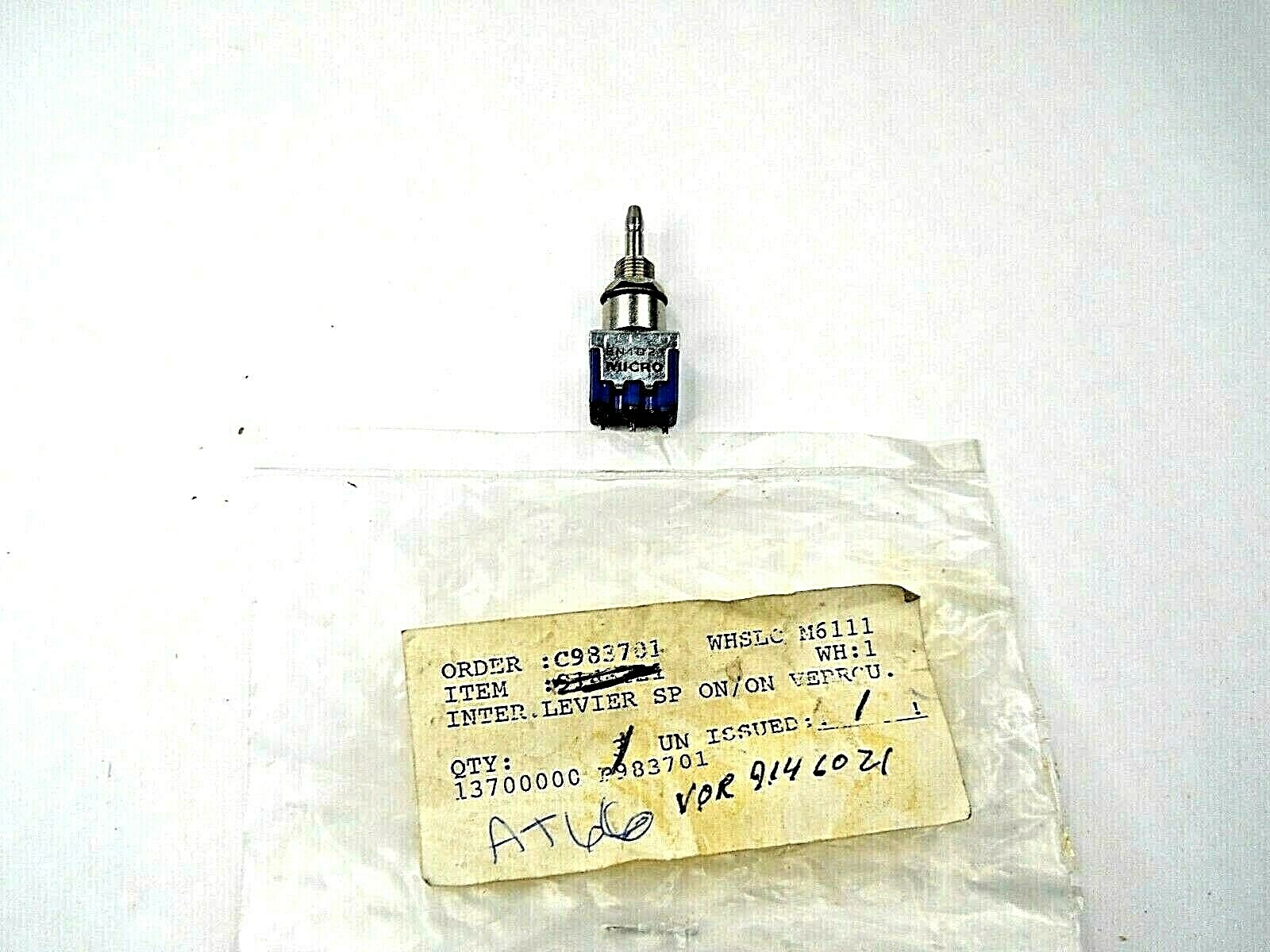 HONEYWELL MICROSWITCH BN1021 SPDT 6A 125VAC MOMENTARY PUSH BUTTON SWITCH