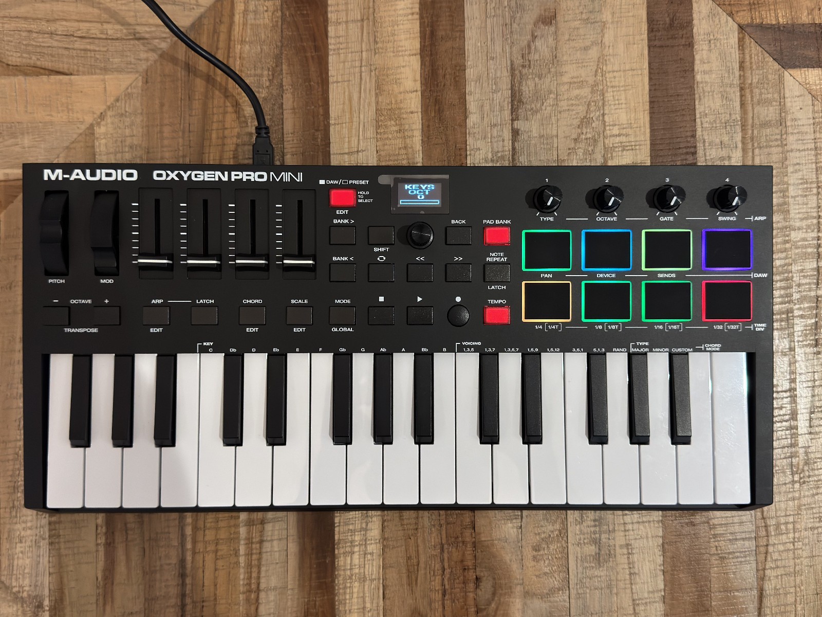 M-Audio Oxygen Pro Mini - 32-Key USB MIDI Controller