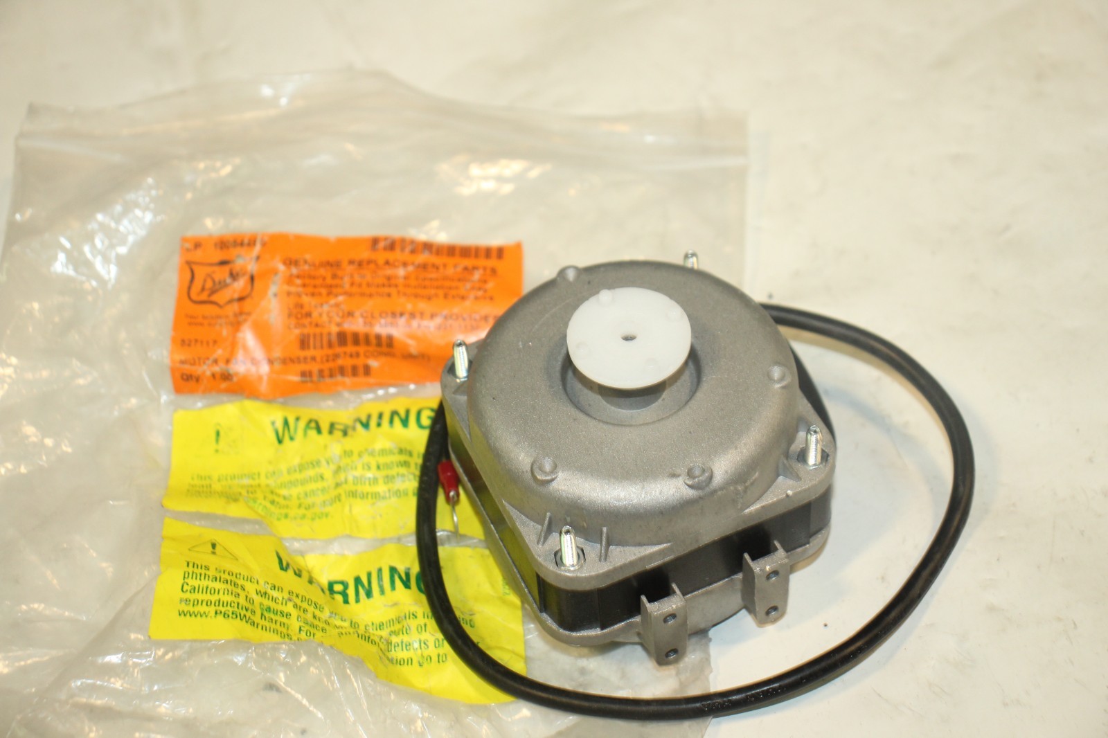 Duke Manufacturing OEM Fan Condenser Motor 226749 527117