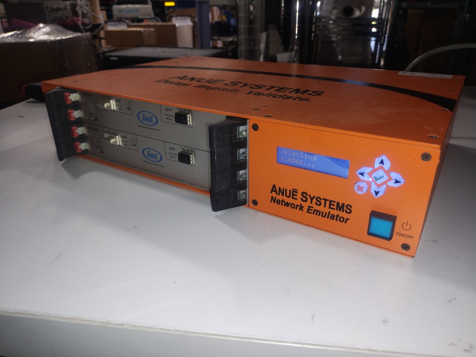 ANUE systems CKL-2U network emulator with 2x h-series cards