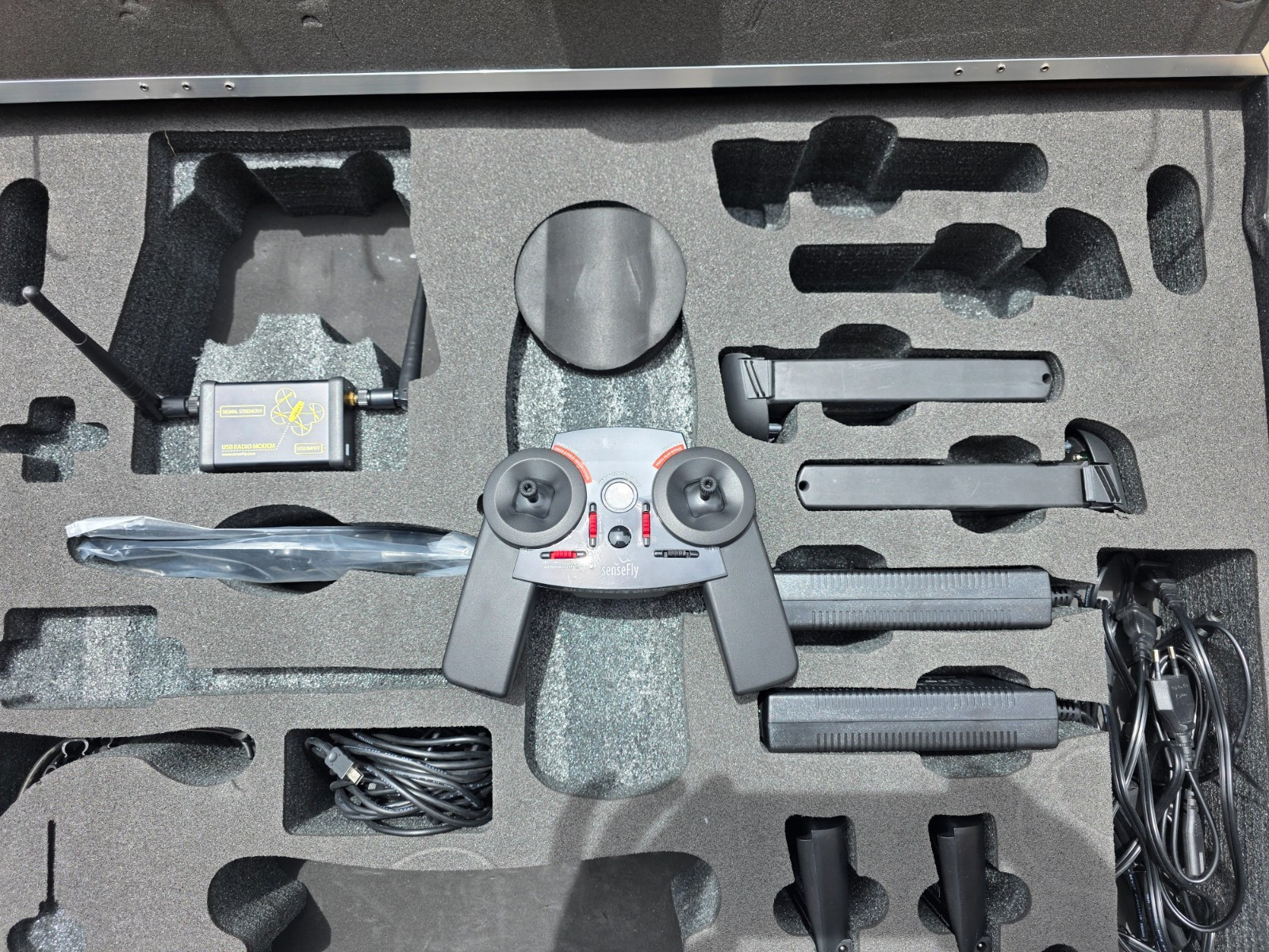 Sensefly eXom Quadcopter Mapping/Inspection Drone With Case & Accessories