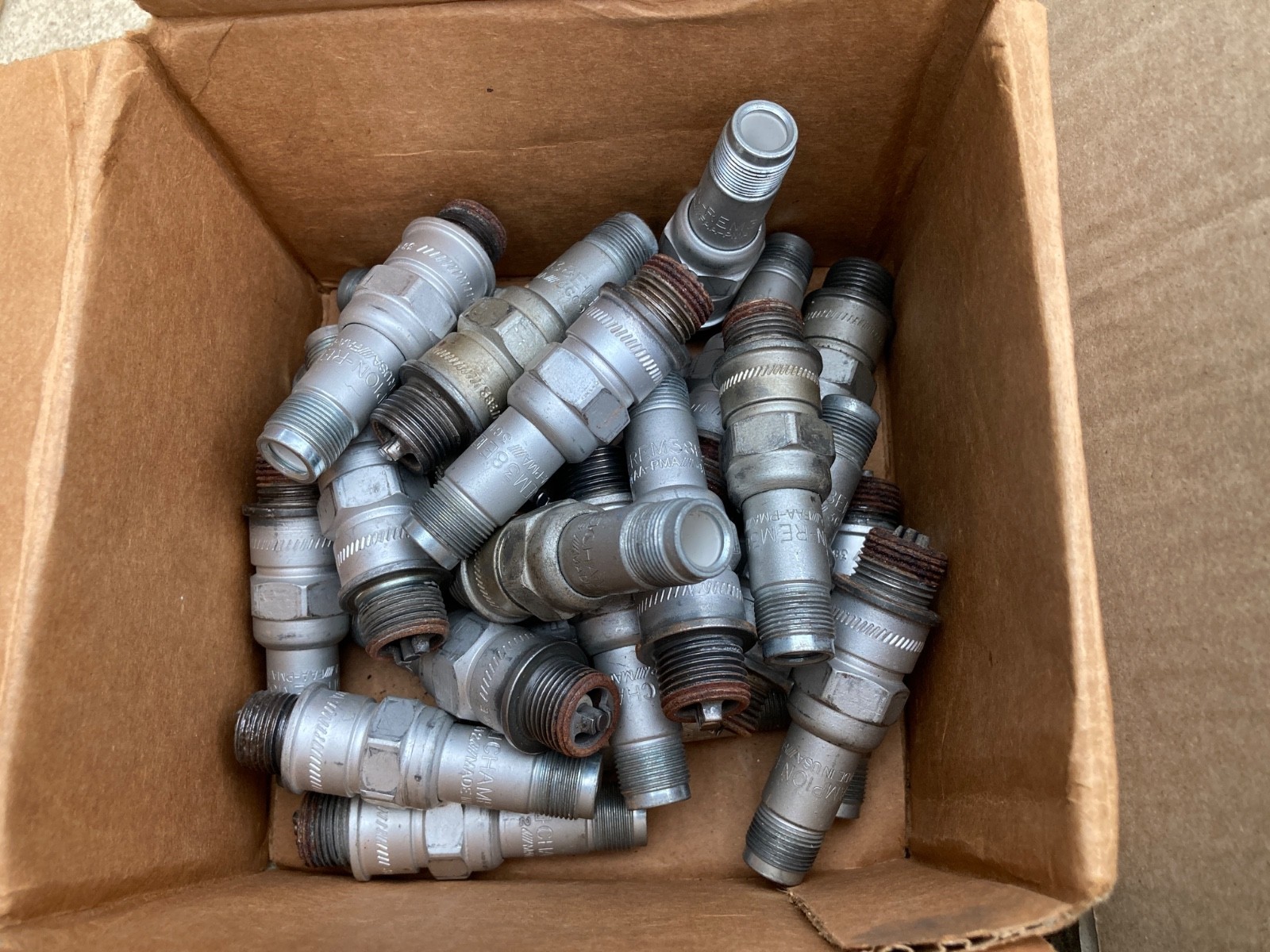 Champion REM38E Aviation Spark Plugs USED (Individual Purchase Option)