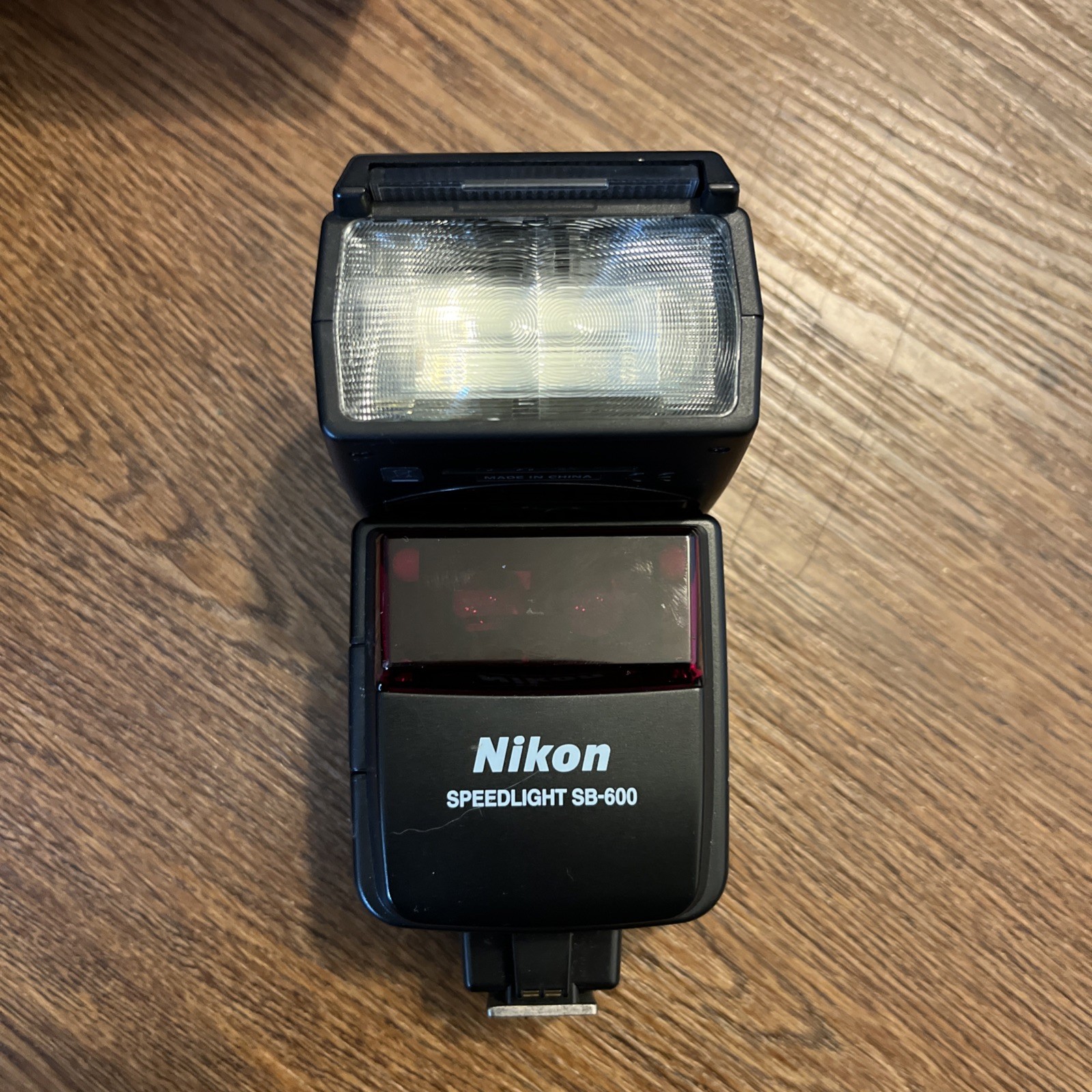 NIKON SPEEDLIGHT SB-600 FLASH