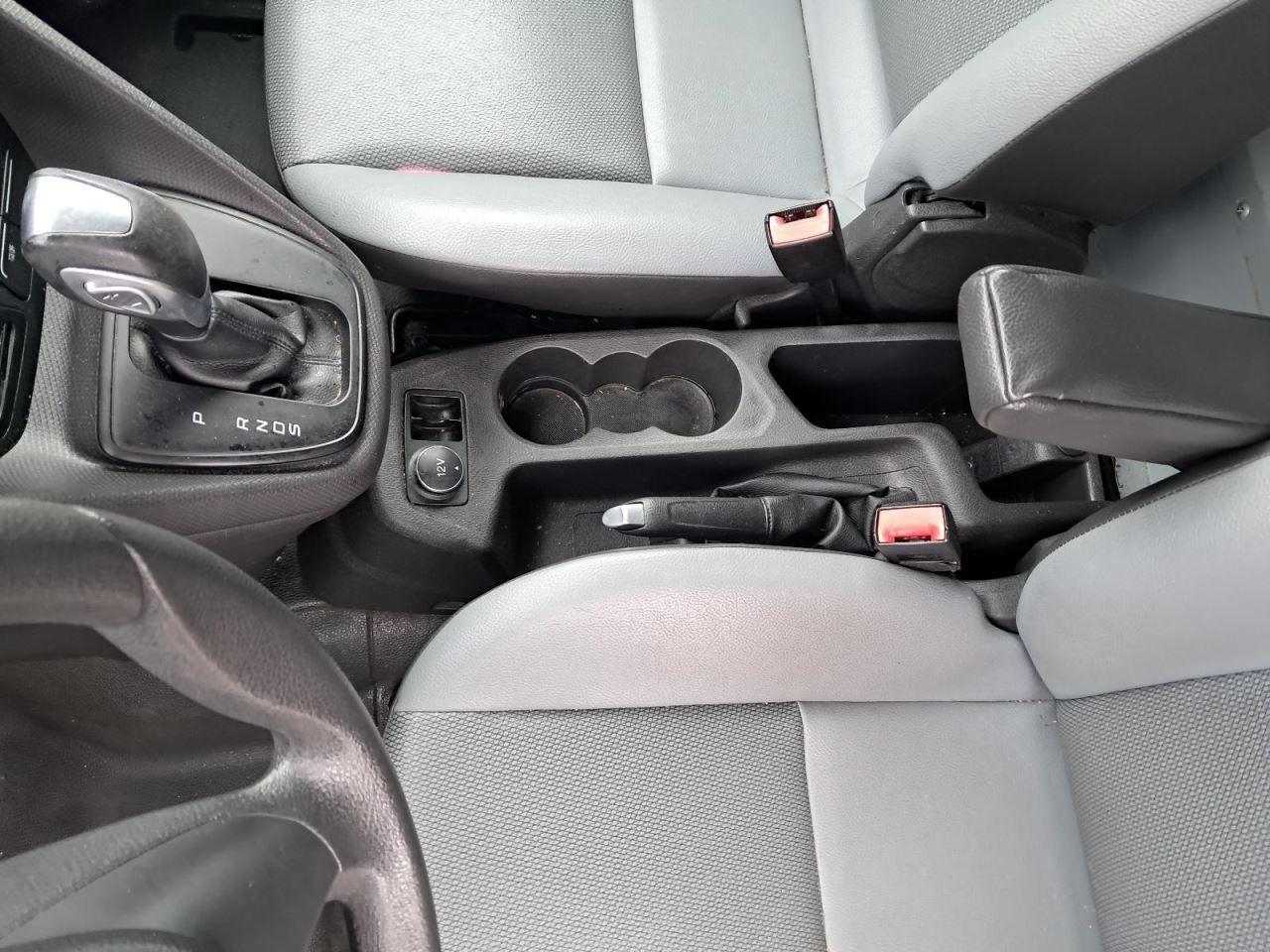TRANSCNCT 2016 Glove Box 4889629