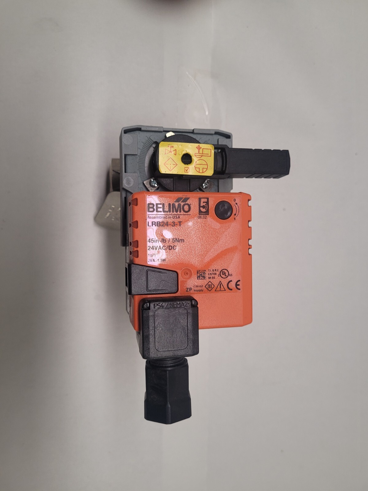Uponor 3131000 1" Three-way Floating Action Mixing Valve