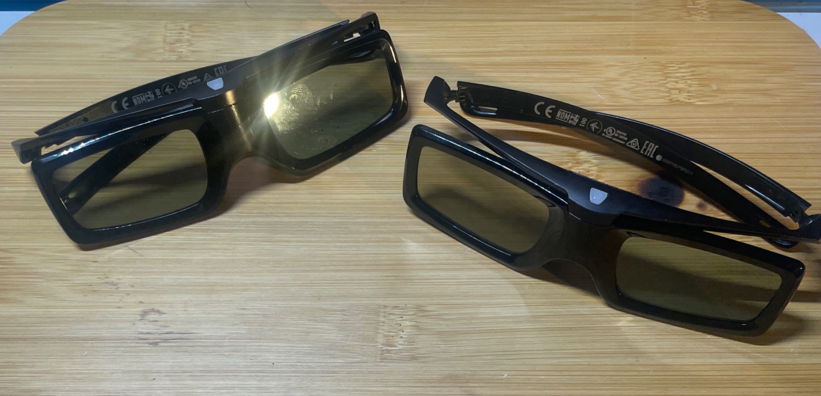 TWO Sony TDG-BT400A Active 3D Glasses Great Condition Tested Power On & BT Blink