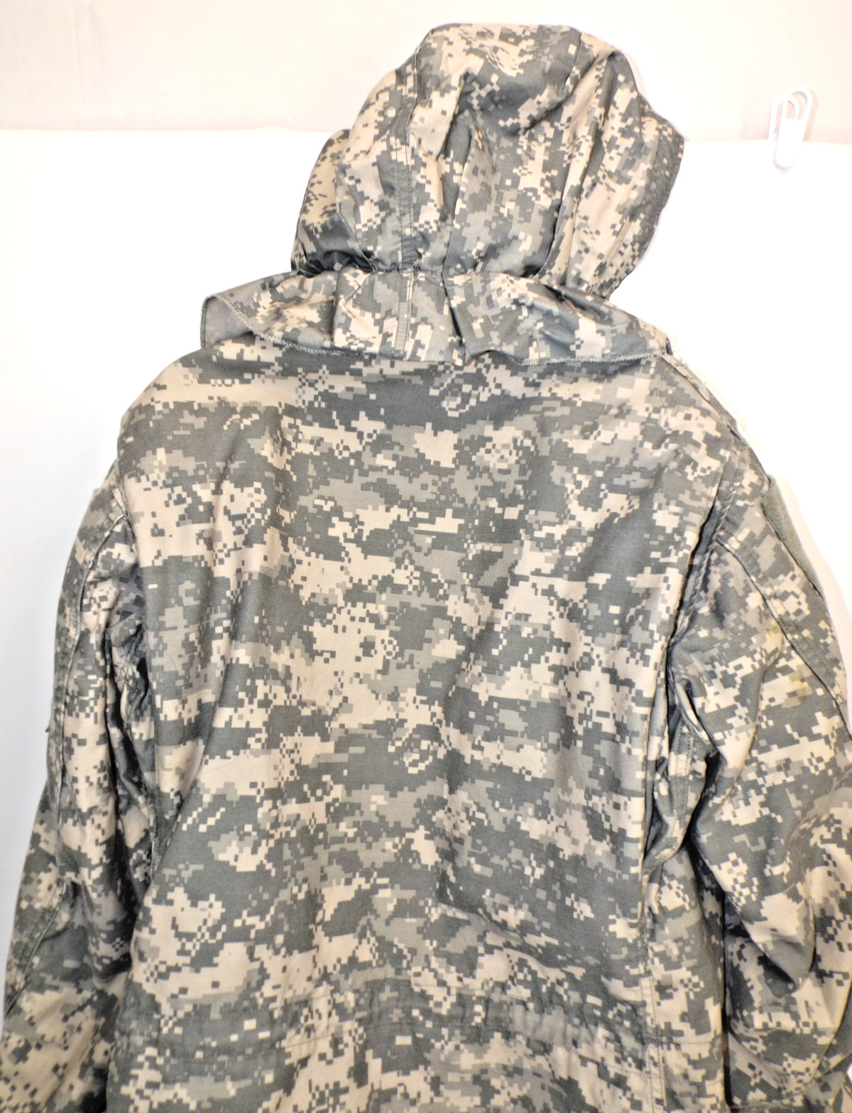 US Military Universal Pattern Camo Cold Weather Field Jacket Coat - MEDIUM-Long