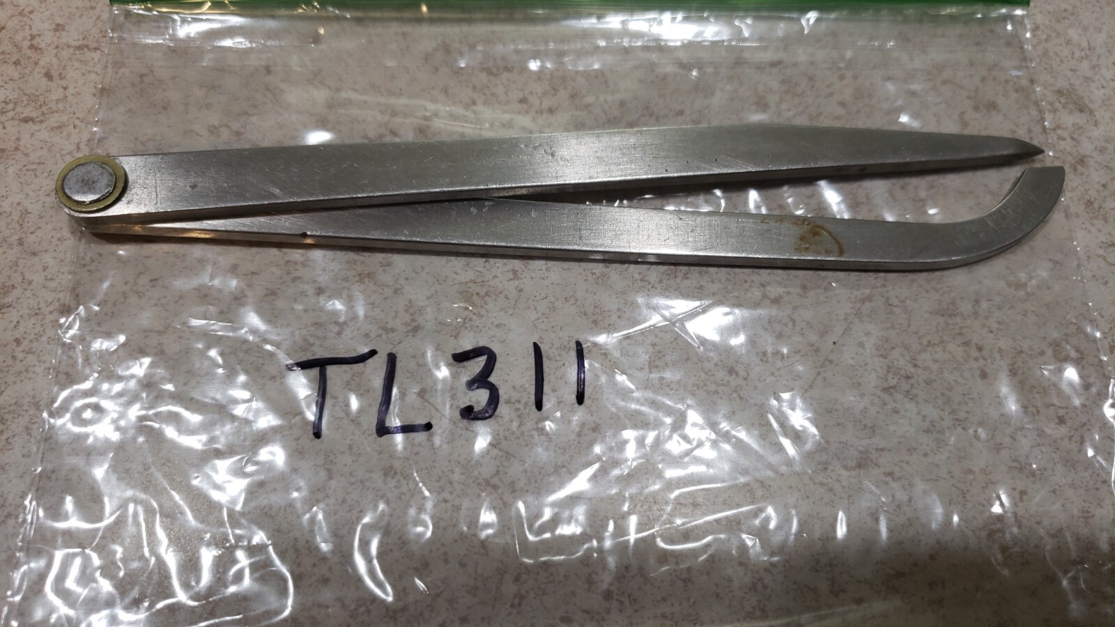 6" UNBRANDED OUTSIDE DIVIDERS CALIPER (TL311)