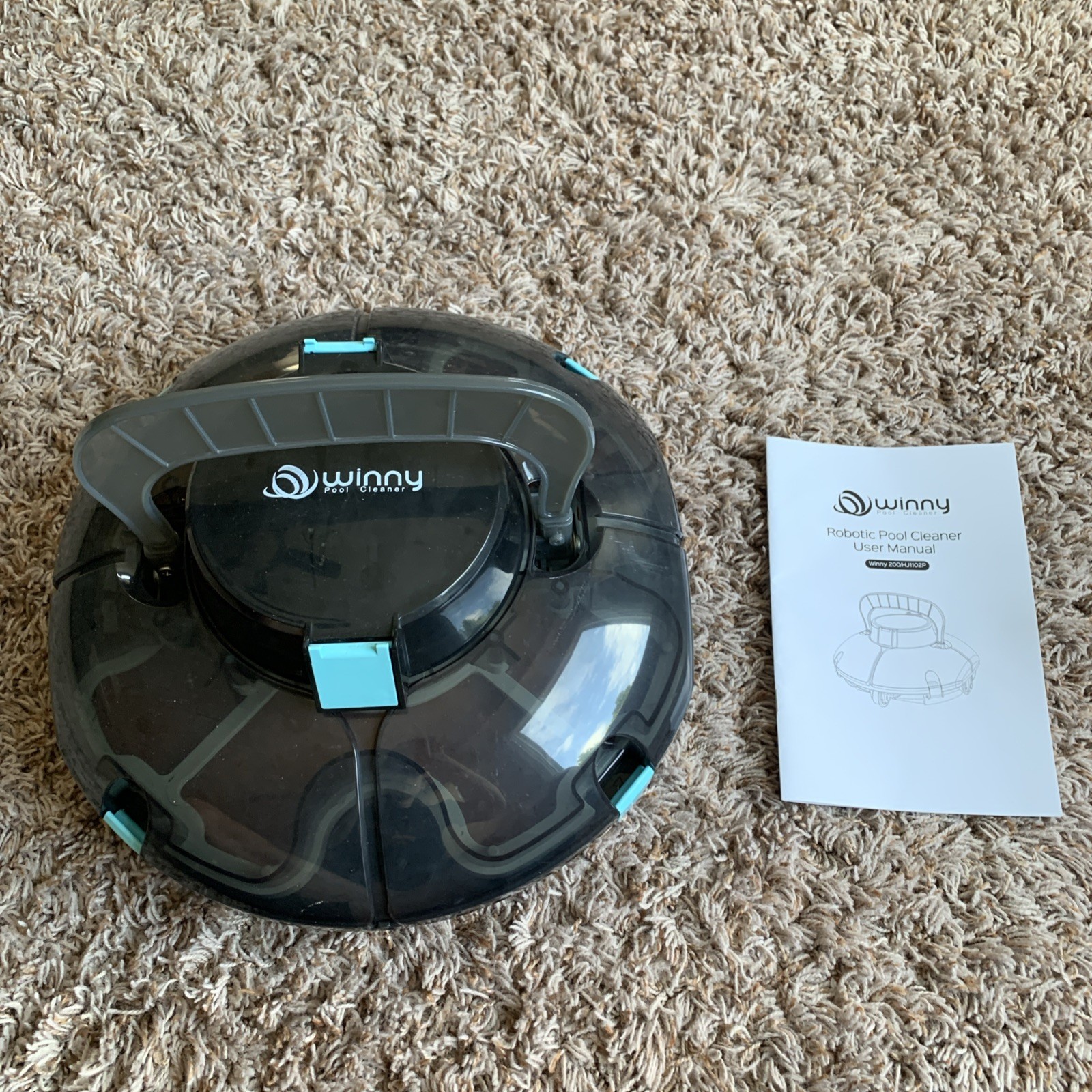 Winny 200 SE Cordless Robotic Pool Cleaner HJ1102P Gently Used