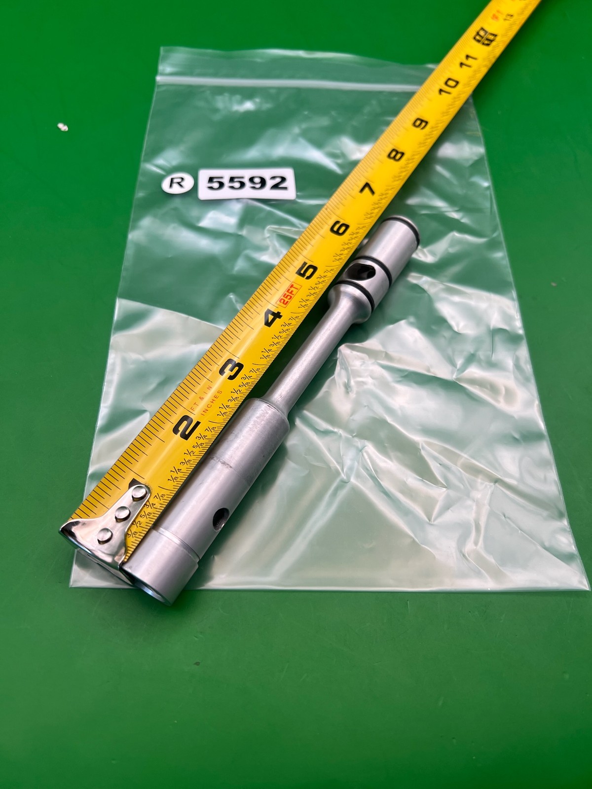 Autococker Bolt