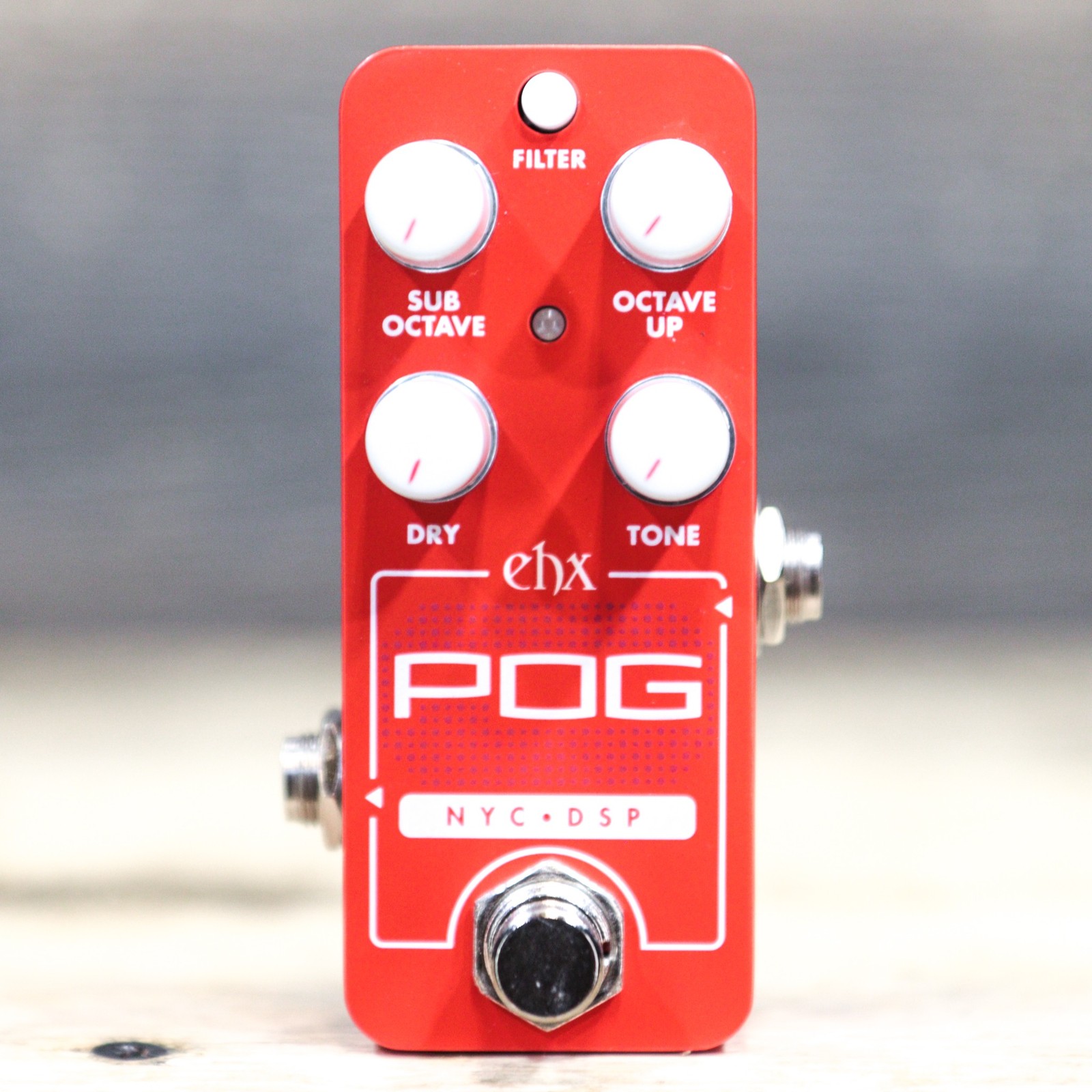 Electro-Harmonix Pico POG Polyphonic Octave Generator Pico-Sized Effect Pedal