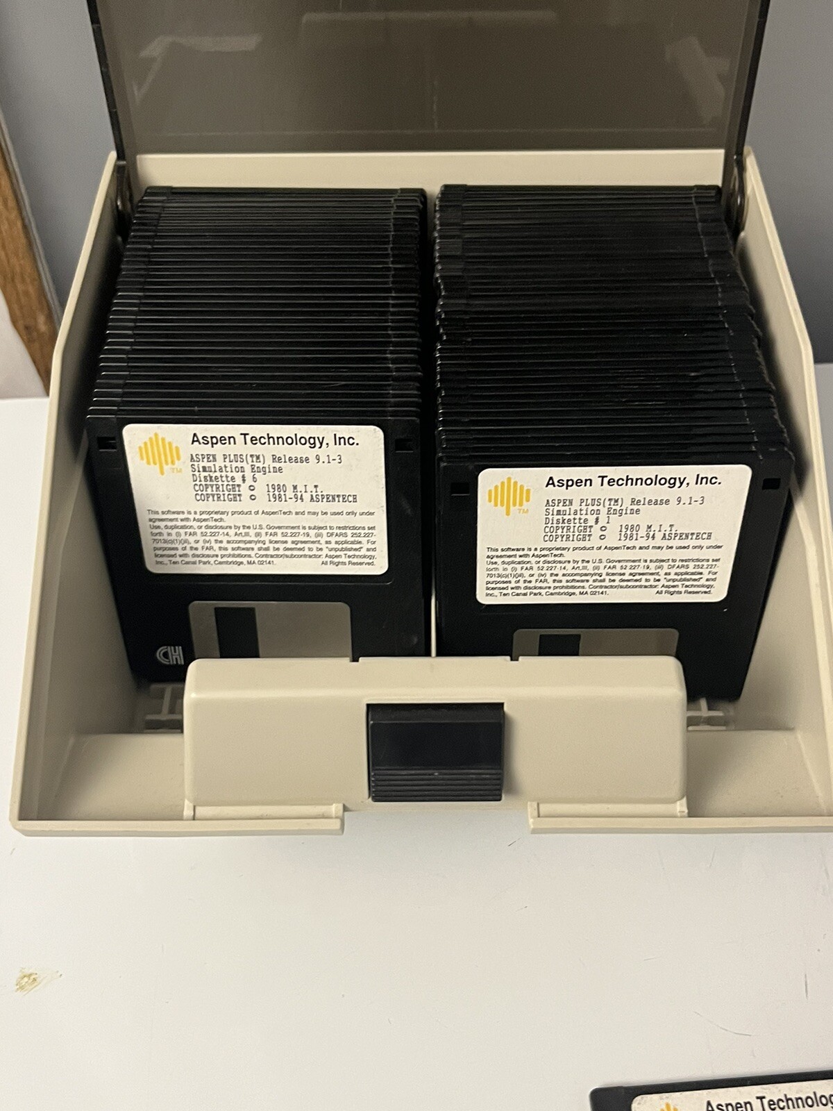 Microsoft Windows For Workgroups,Disk High Density,NT Series,Aspen Technology