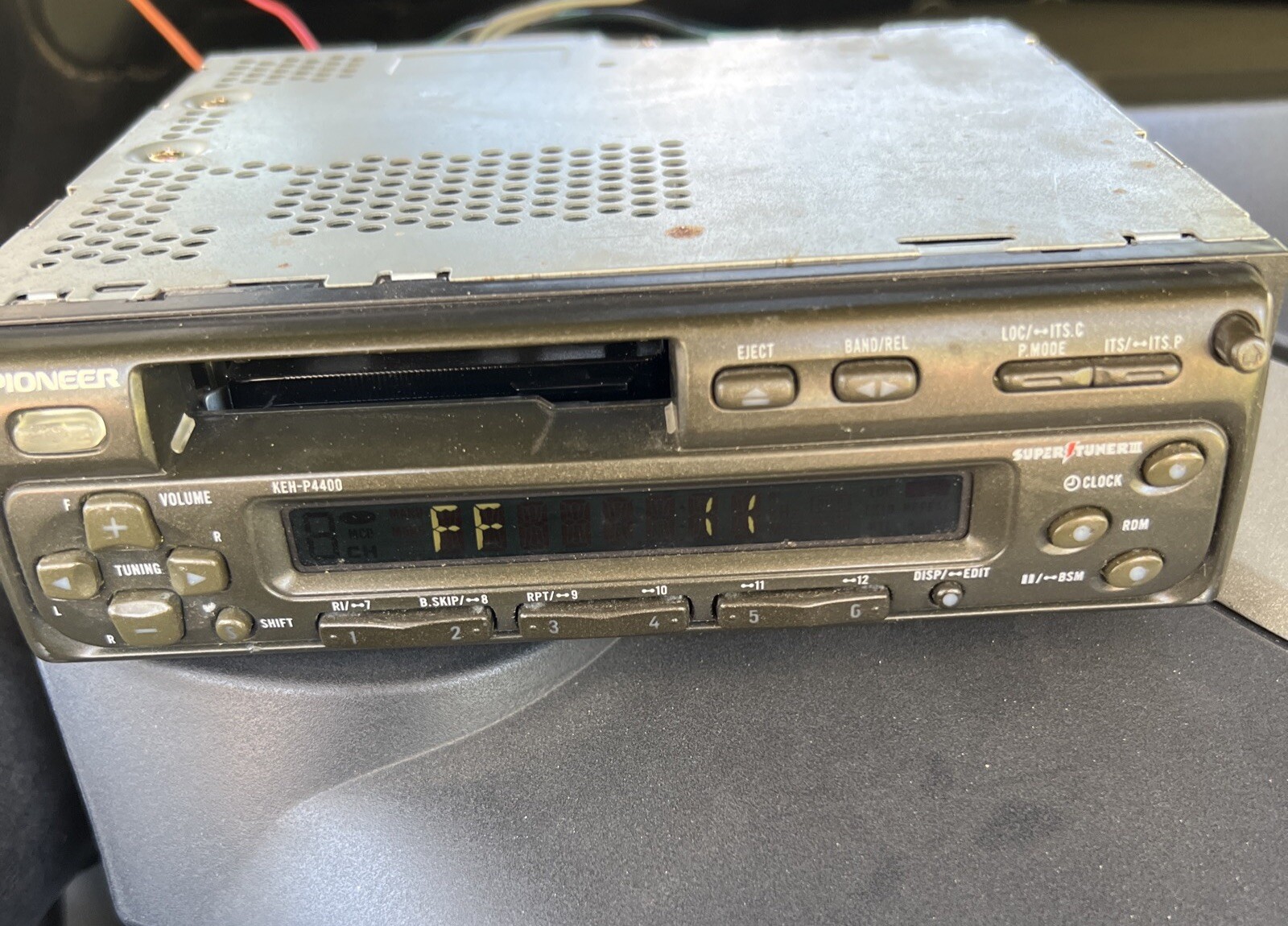 Pioneer KEH-P4400 Car Radio & Cassette Tape Player WITH FACE Removable TESTED *R