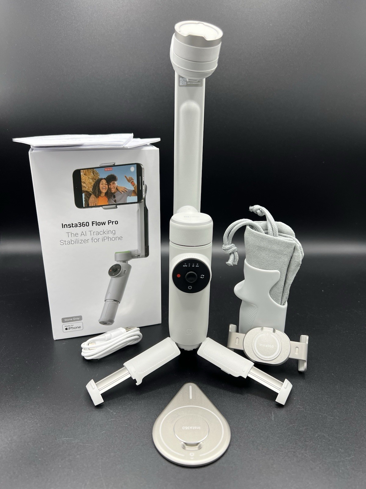 Insta360 Flow Pro AI-Powered Smartphone Gimbal Stabilizer - 🚨 FREE SHIPPING! 🚚