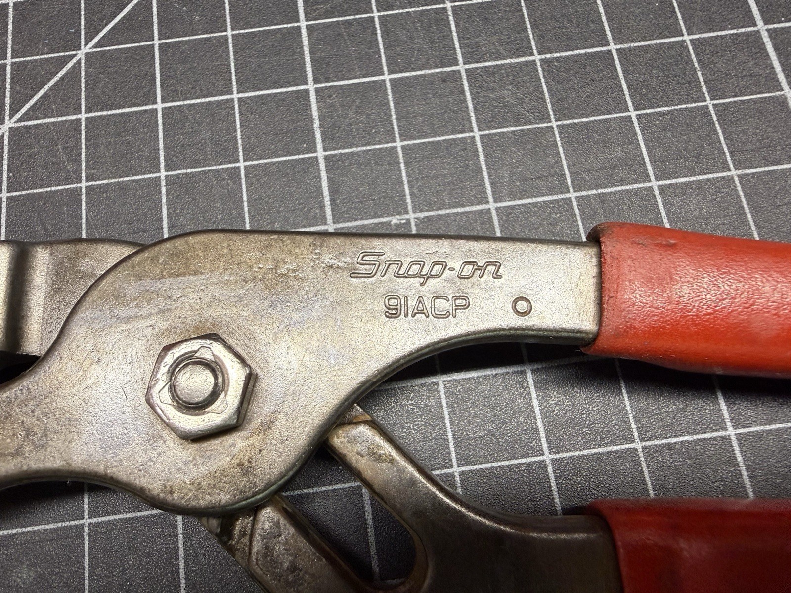 SNAP-ON 91ACP 9" Adjustable Interlocking Channel Pliers RED Soft Grip