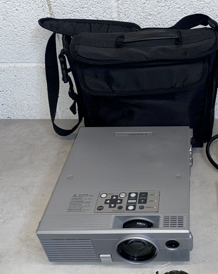 Mitsubishi LVP-X70UX LCD Projector