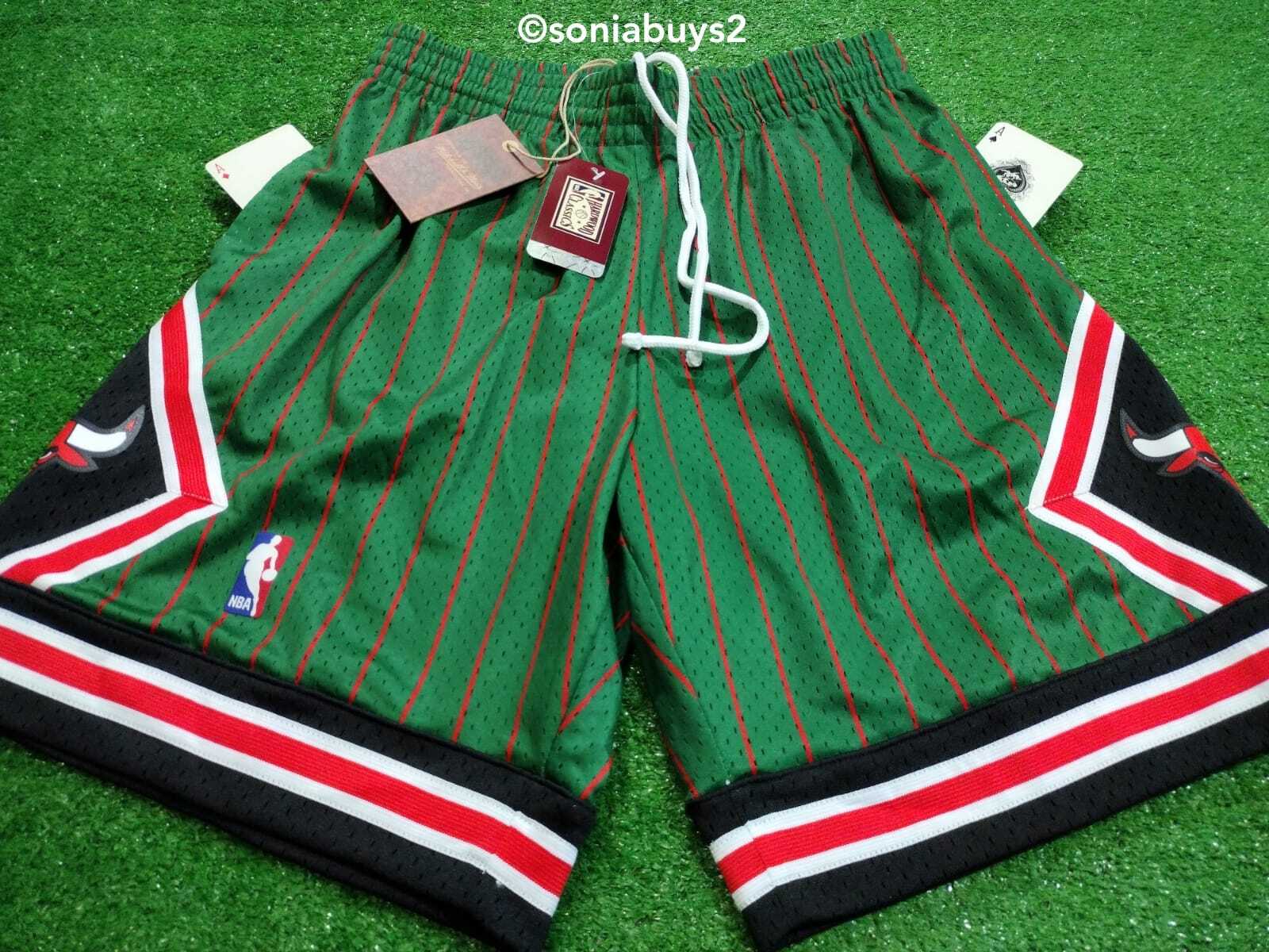 Mitchell & Ness Men's NBA Chicago Bulls '95 Reload Swingman Shorts, Green, Sizes