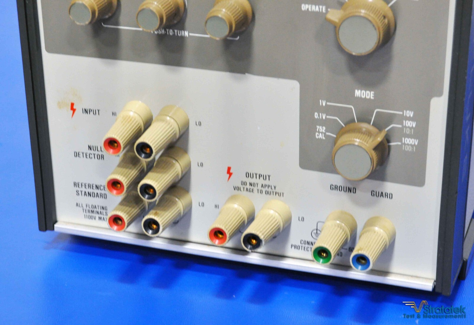 Fluke 752A Reference Divider 10:1 (±0.2 ppm) and 100:1 (±0.5 ppm) Calibration